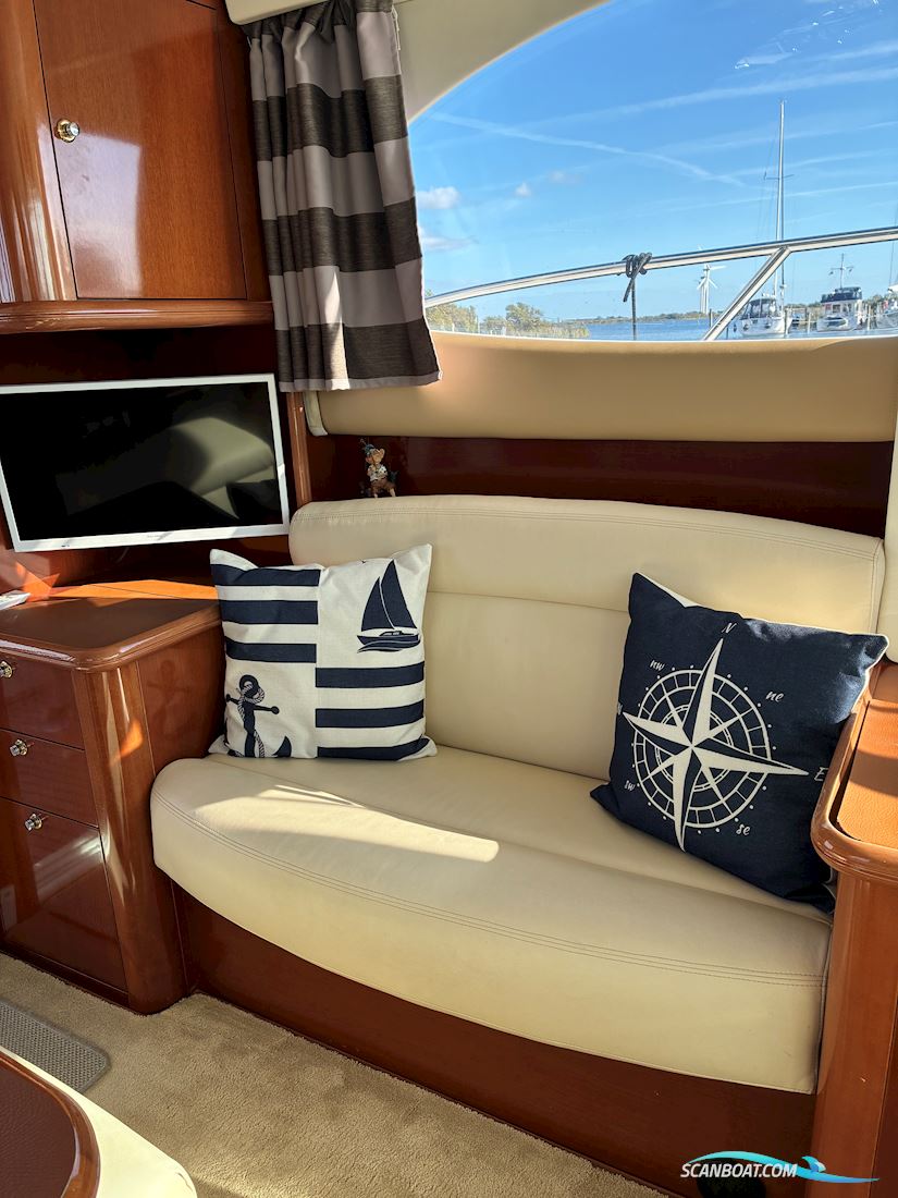 Jeanneau Prestige 36 fly