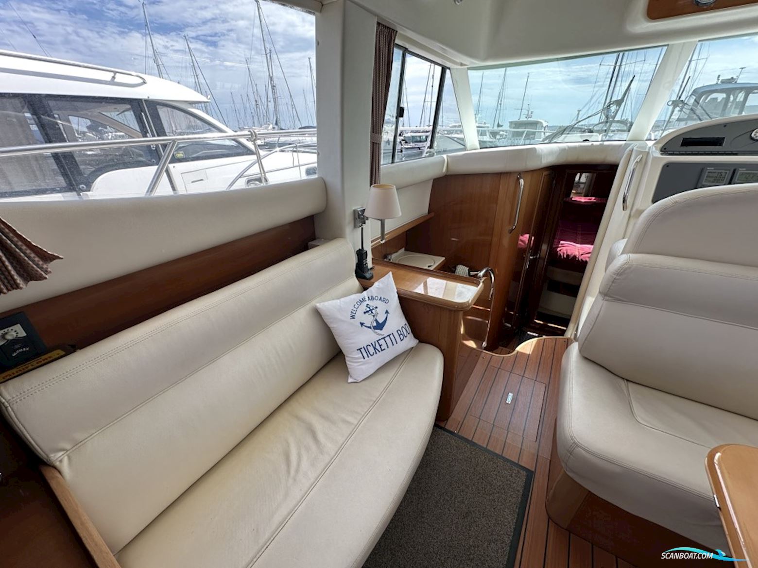 Jeanneau Prestige 36