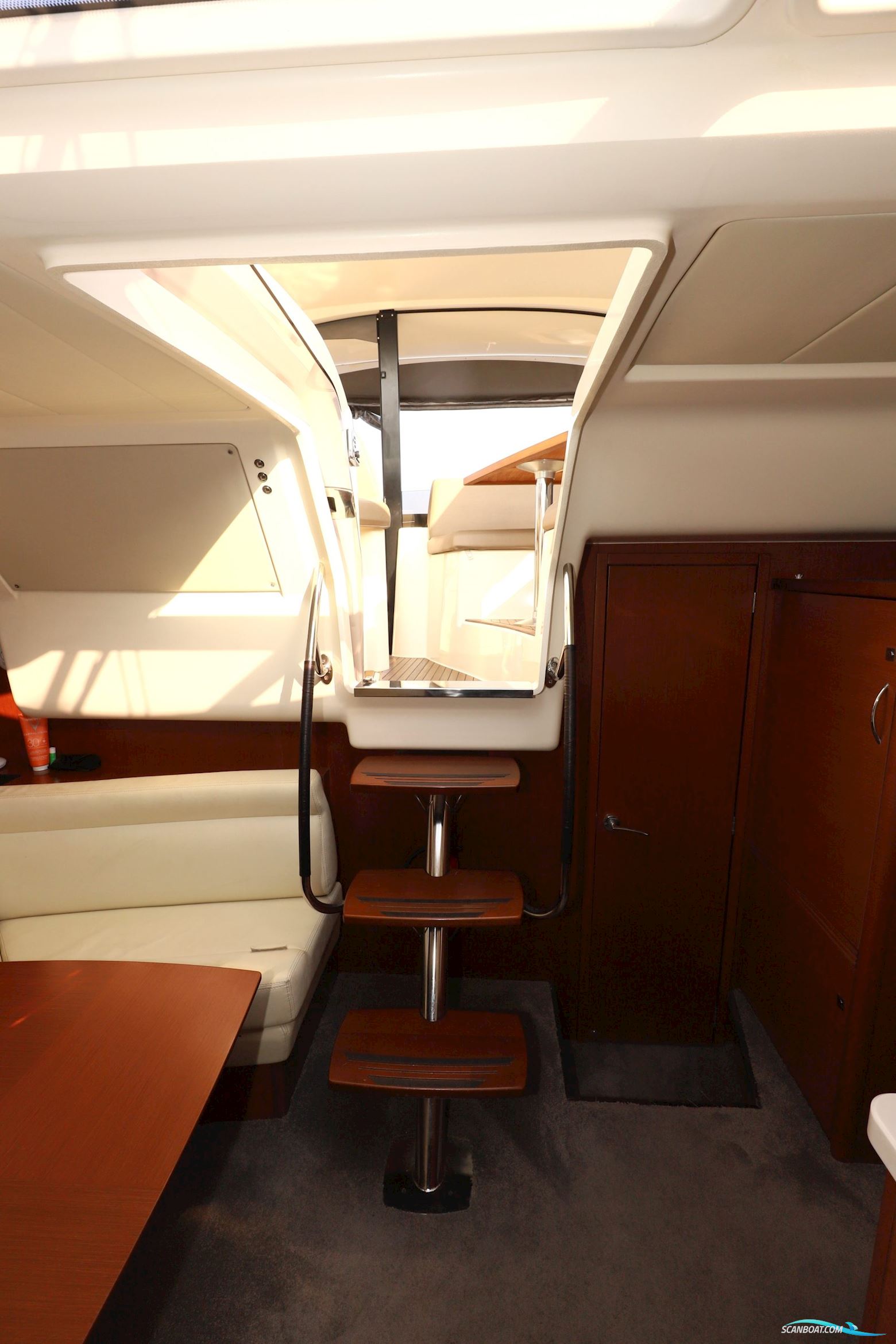 Jeanneau Prestige 390S