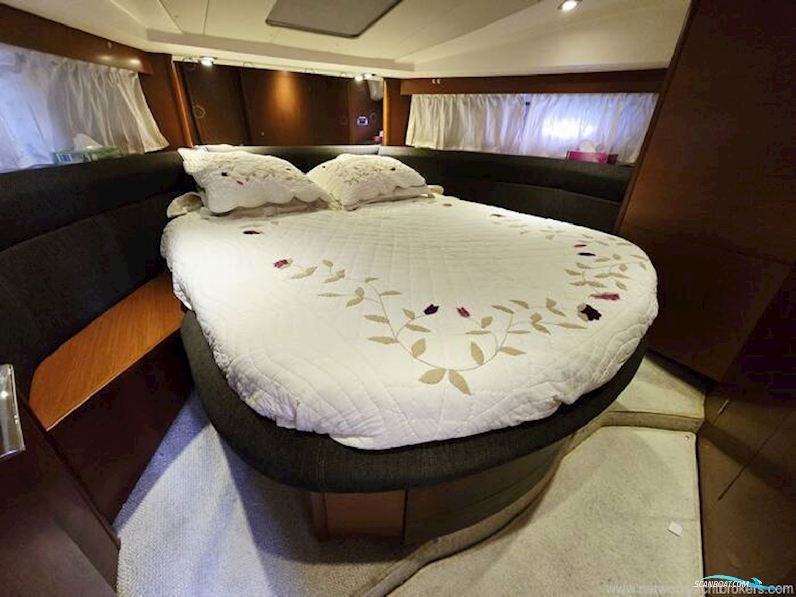 Jeanneau Prestige 390s