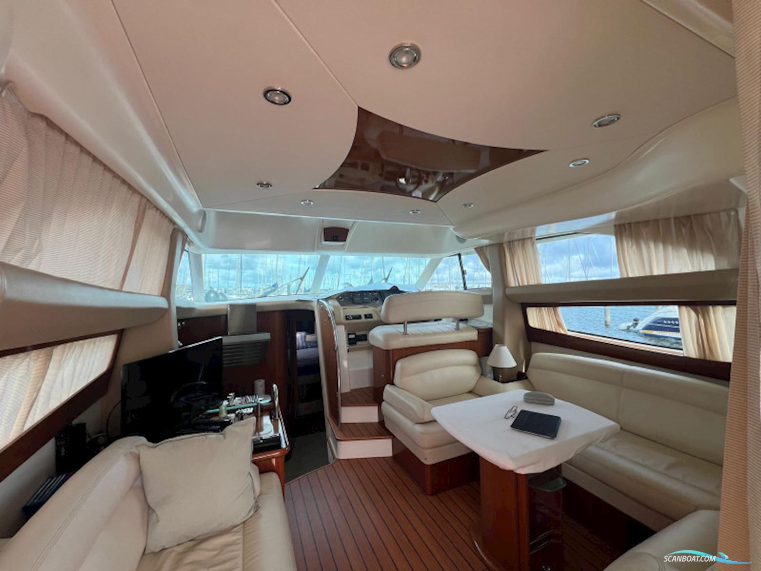 Jeanneau Prestige 42 Fly
