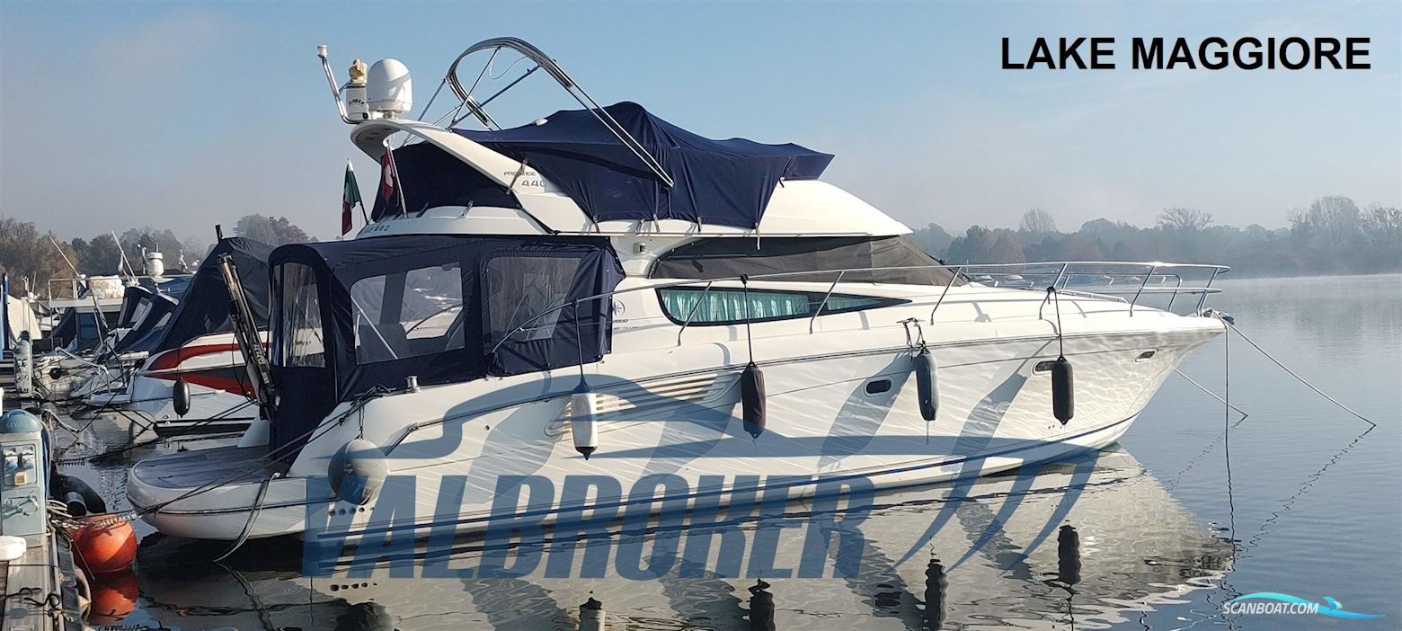 Jeanneau Prestige 42 Fly Motorbåt 2008, med Cummins Qsb5.9 motor, Italien