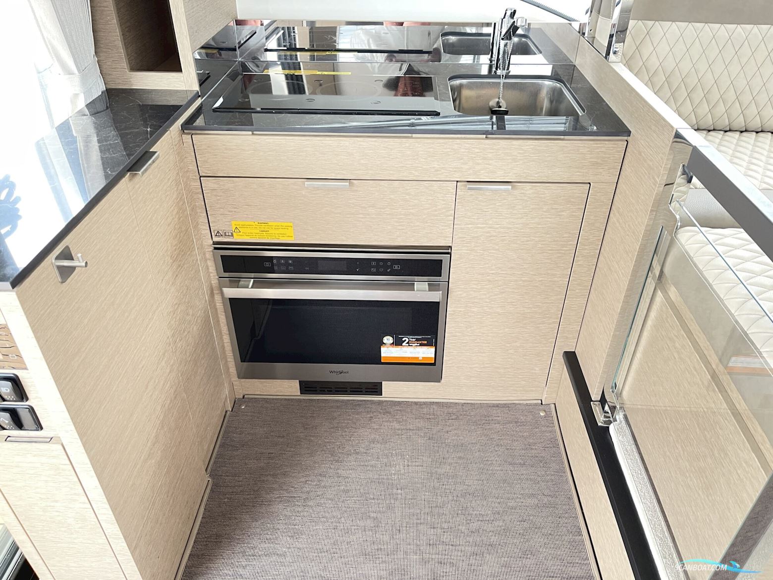 Jeanneau Prestige 420 Flybridge