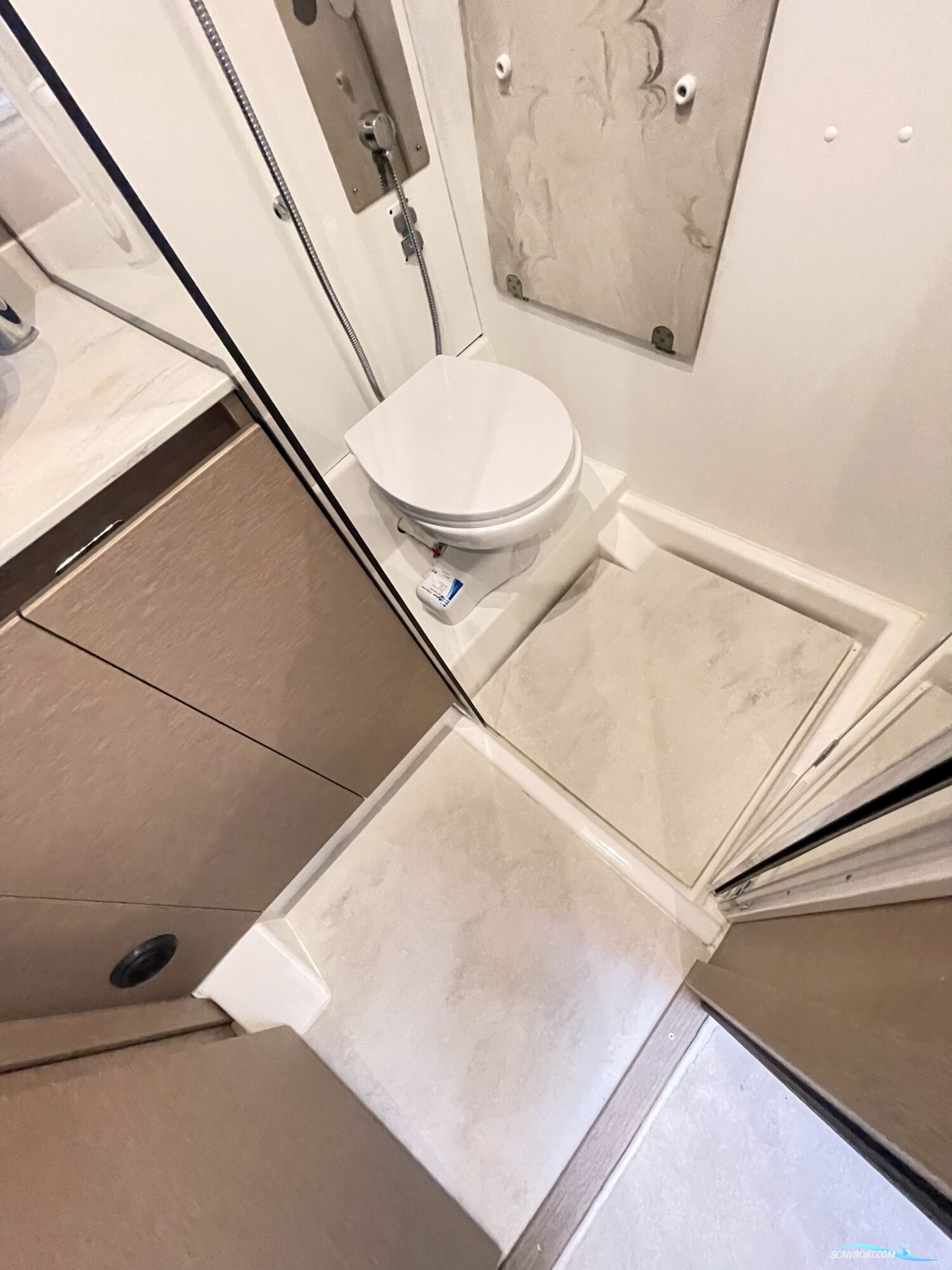 Jeanneau Prestige 420 Flybridge