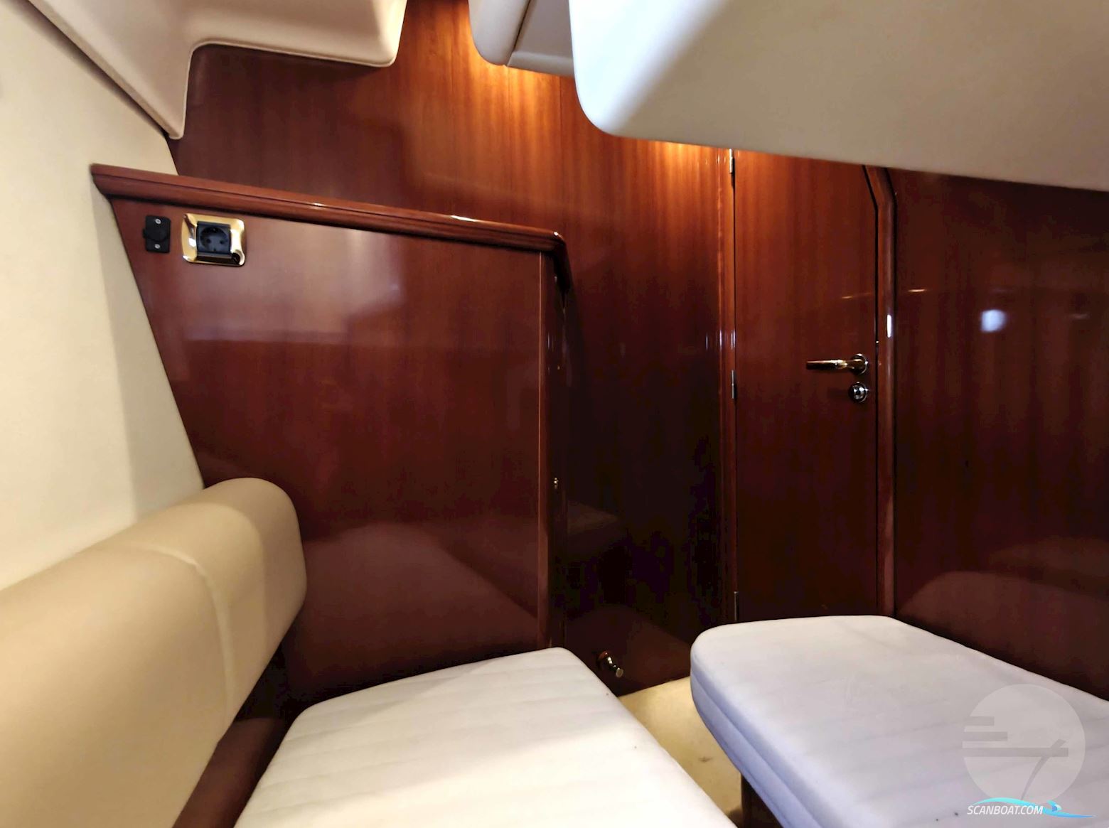Jeanneau Prestige 46 Flybridge