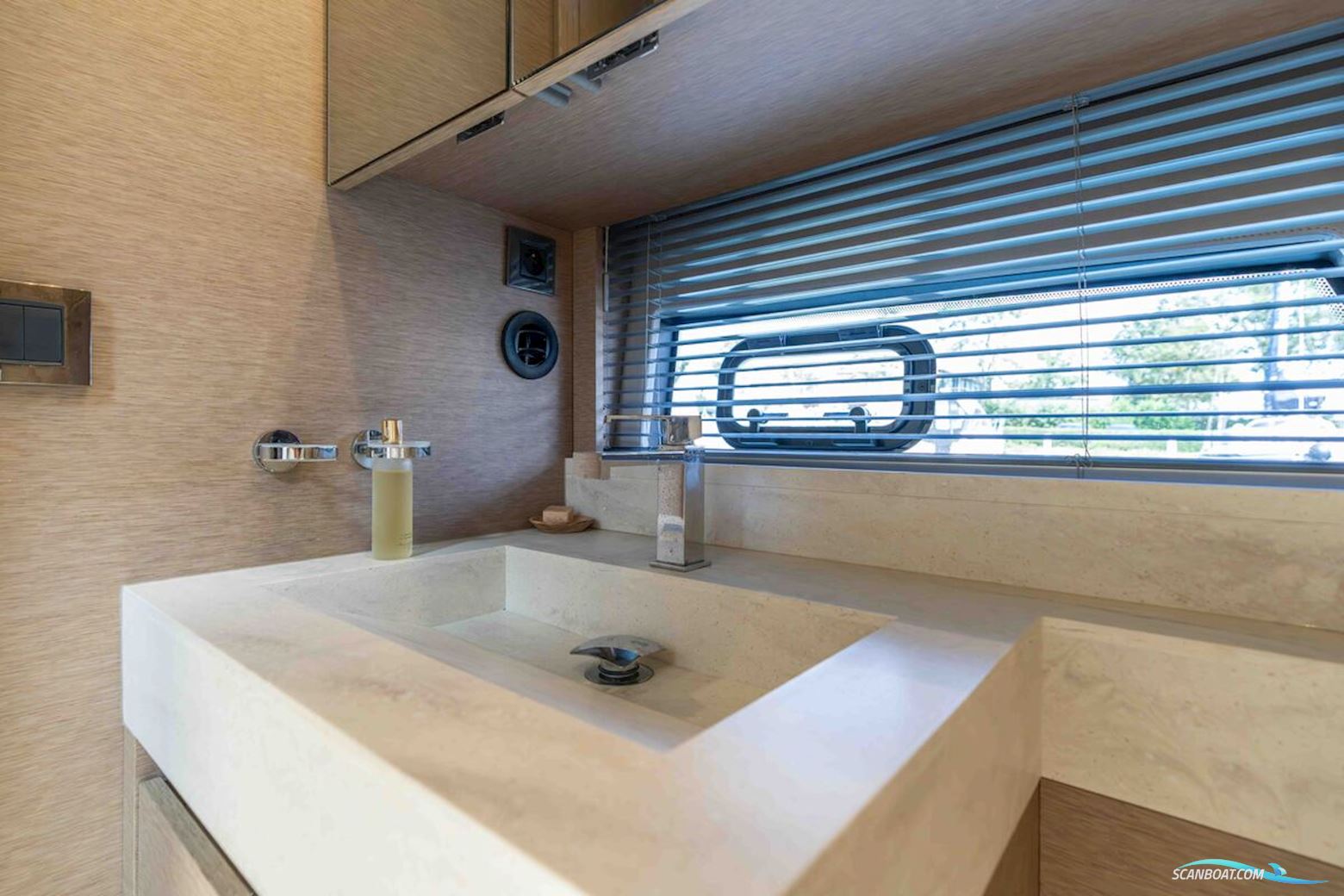 Jeanneau Prestige 520 Fly