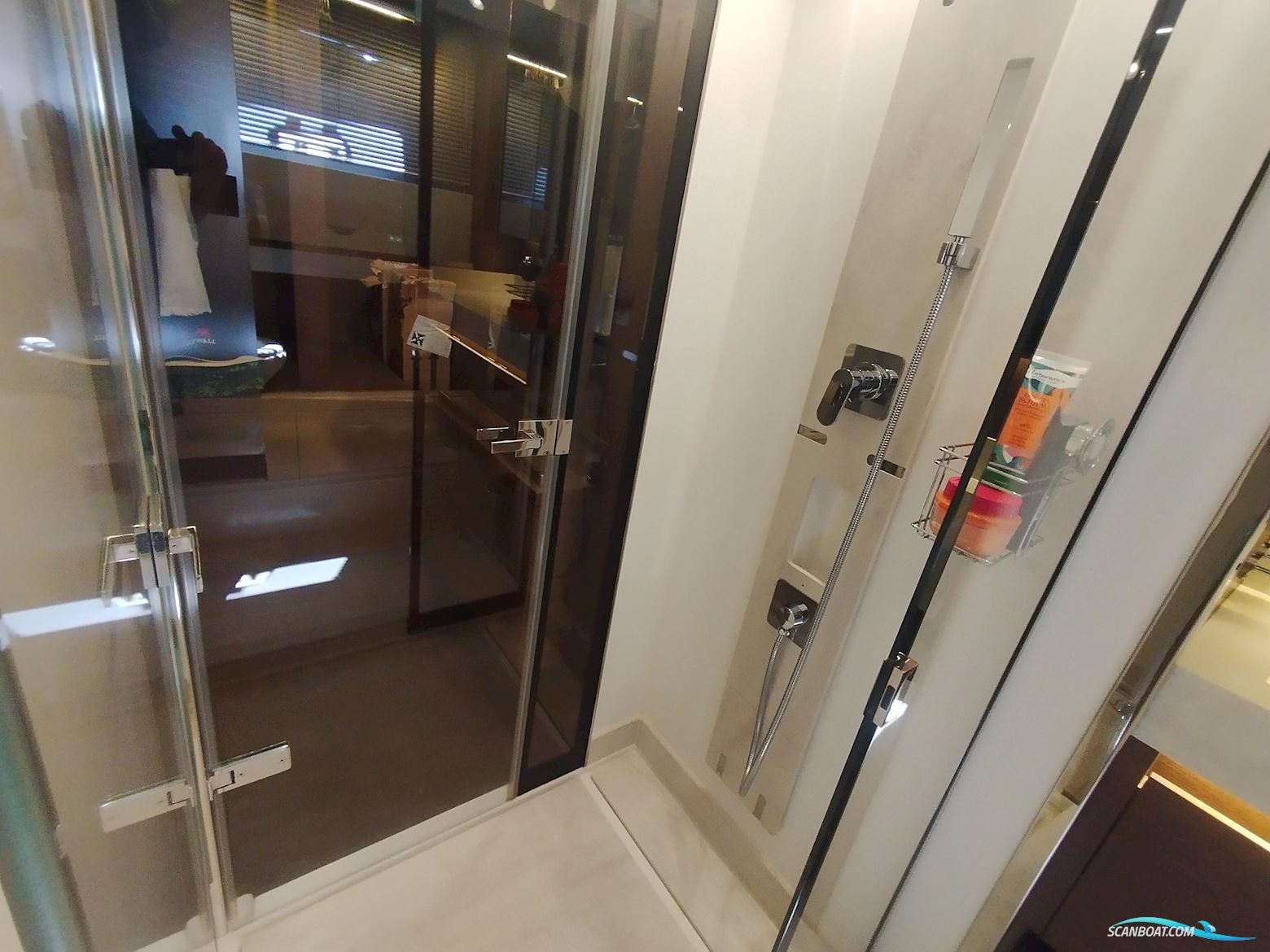 Jeanneau Prestige 590