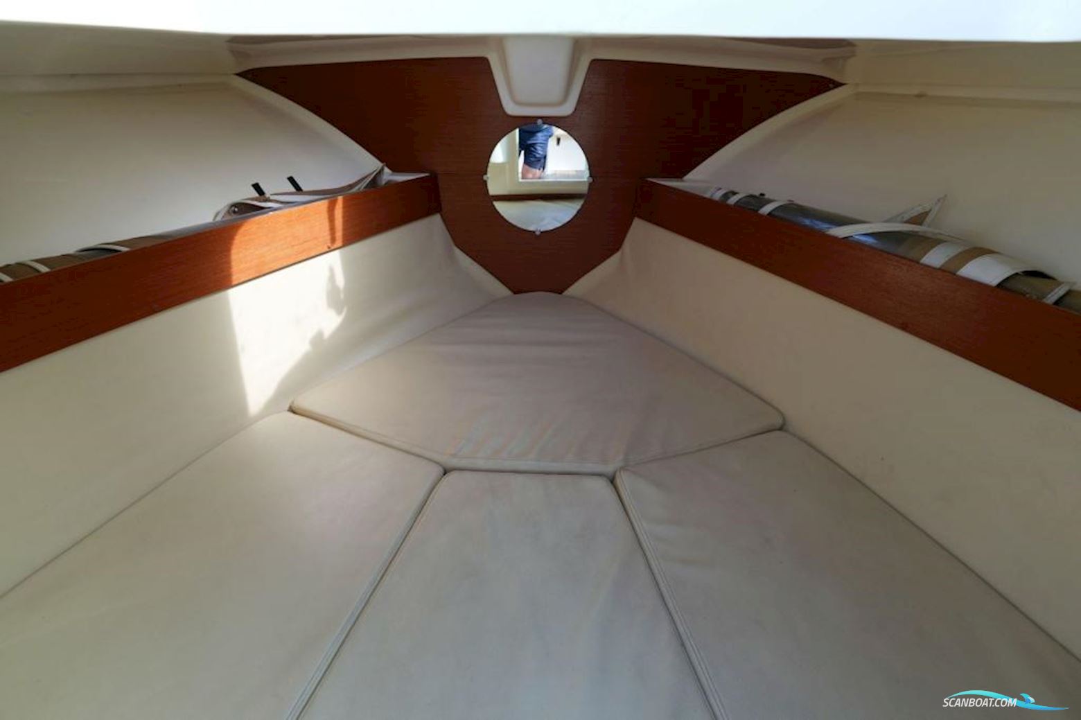 Jeanneau Runabout 755