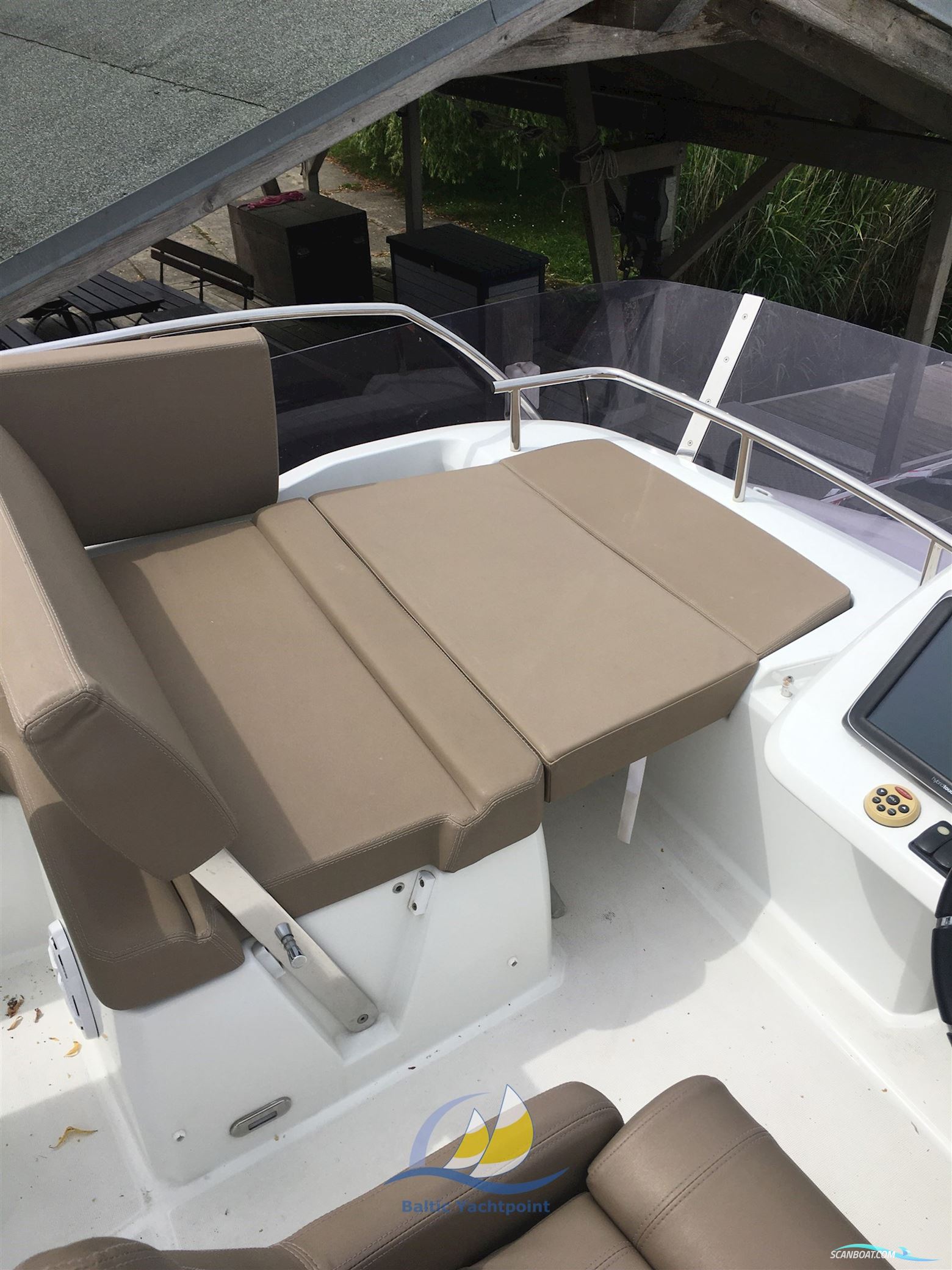 Jeanneau Velasco 43F