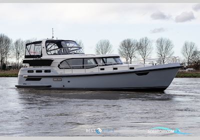 Jetten 44 AC-RS Motorbåt 2015, med Vetus Deutz is Een Samenwerking Tussen Het Nederlandse Vetus en Het Duitse Deutz, Waarbij Deutz-Motoren Zorgen Voor Betrouwbare, Efficiënte en Duurza motor, Holland