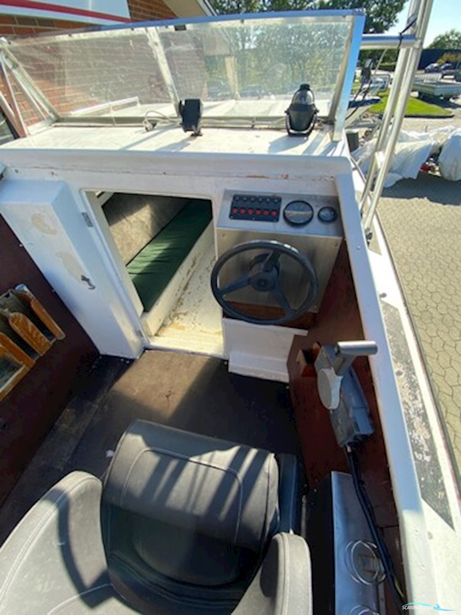 Kabinebåd 17" m/Yamaha F50 hk 4-takt