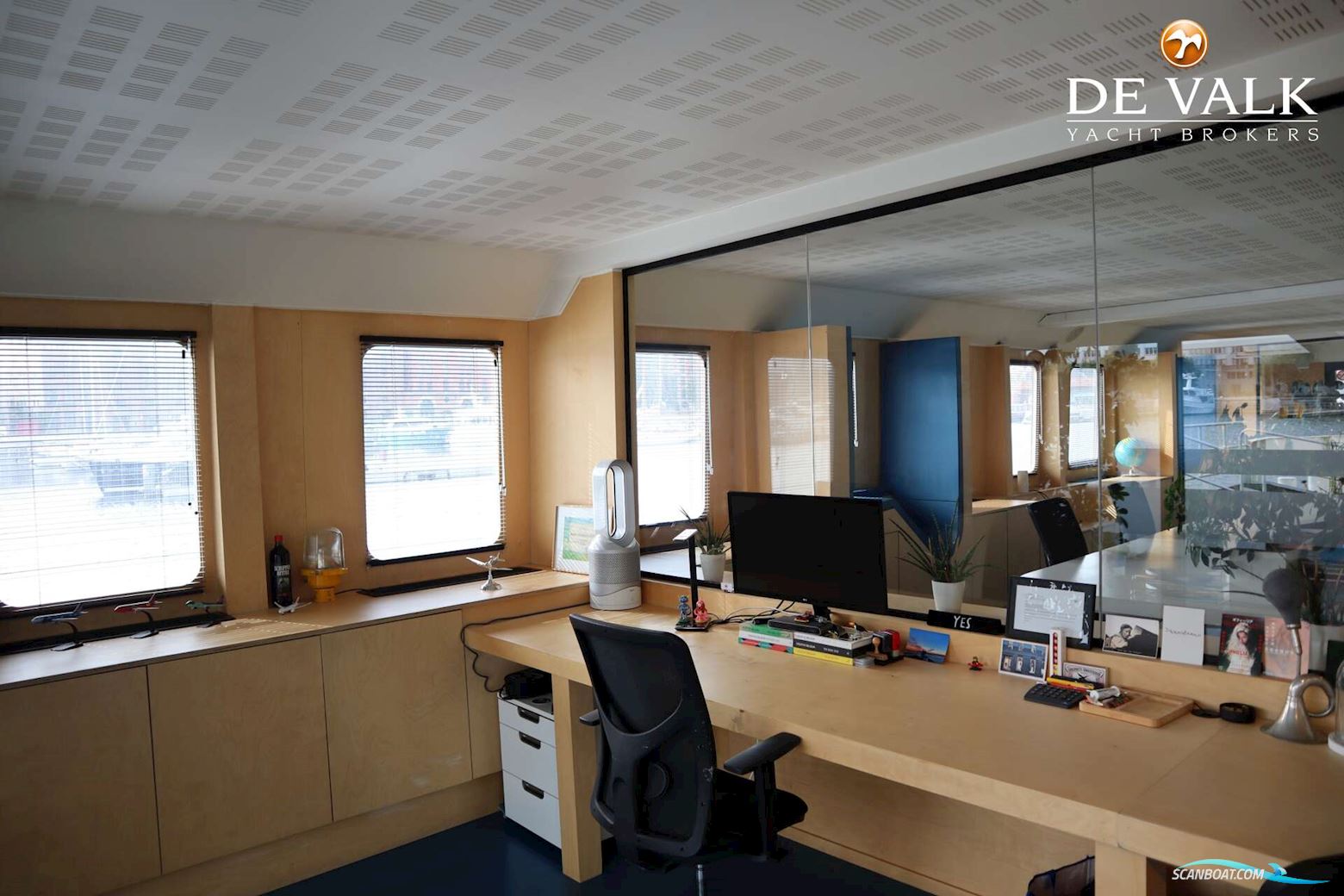 Kantoorschip/Officeship Antoon Van Dijck