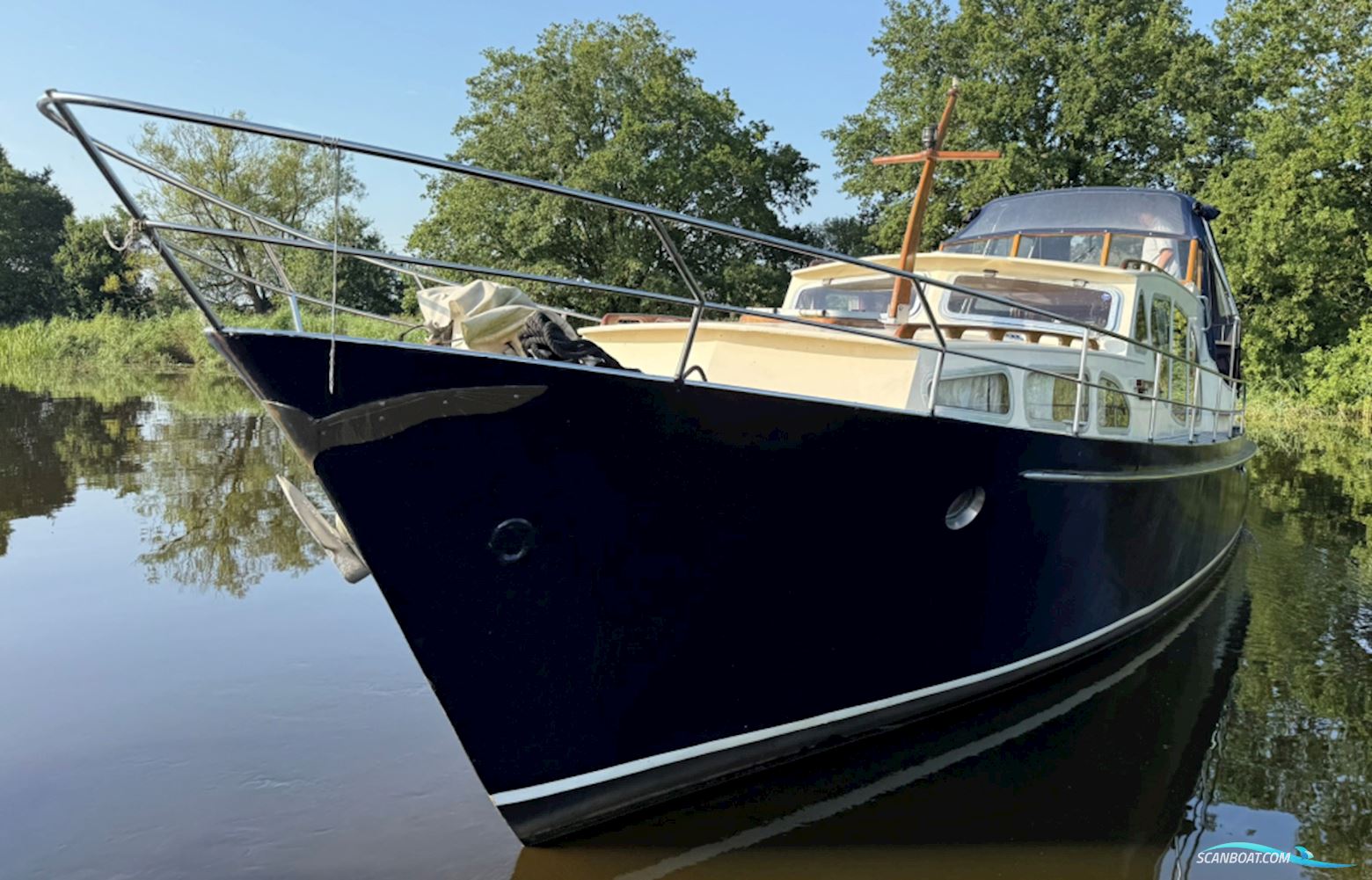 Klassiek Rondspant Motoryacht  1280
