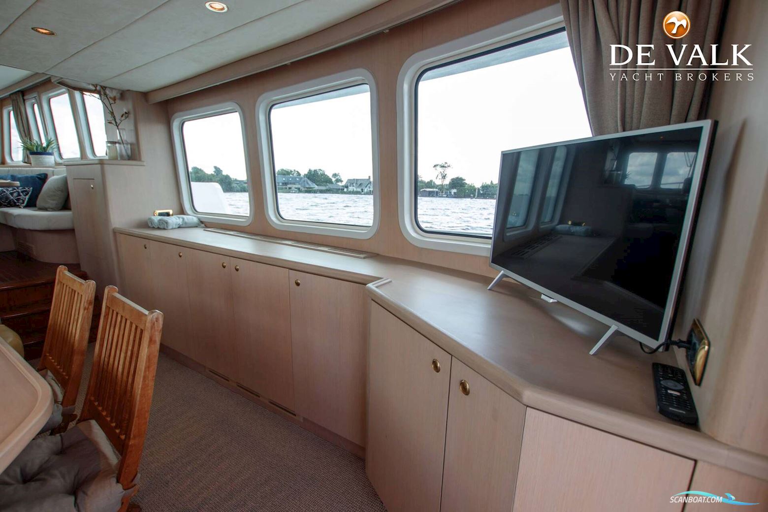 Kompier Canoe Stern 1650 Trawler