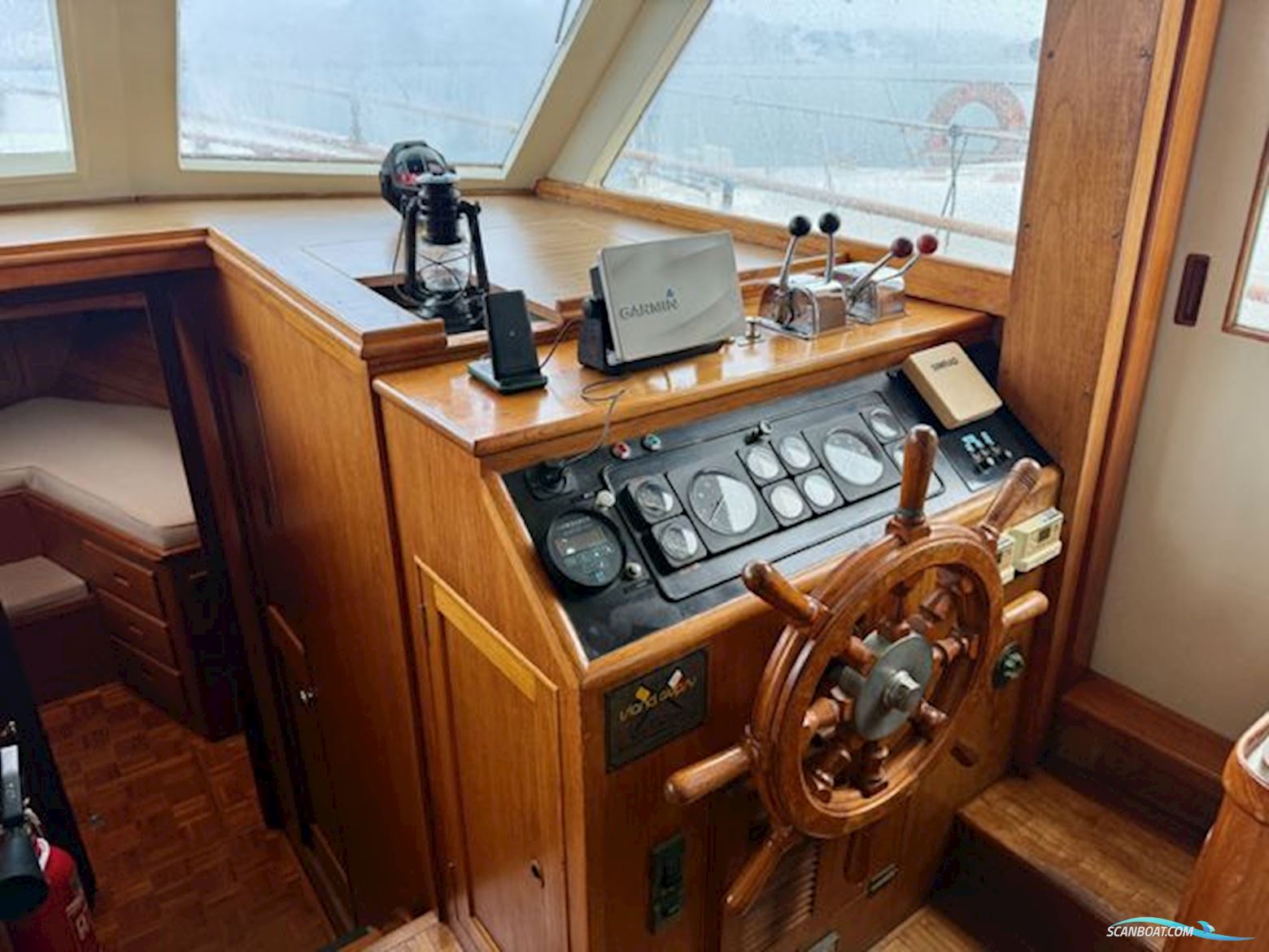 Kong And Halversen HK Island Gypsy 44