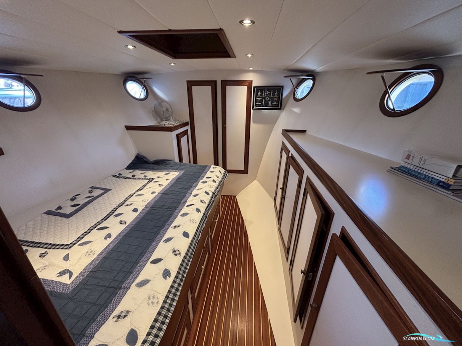 Kruiskamp Bakdekker 1400