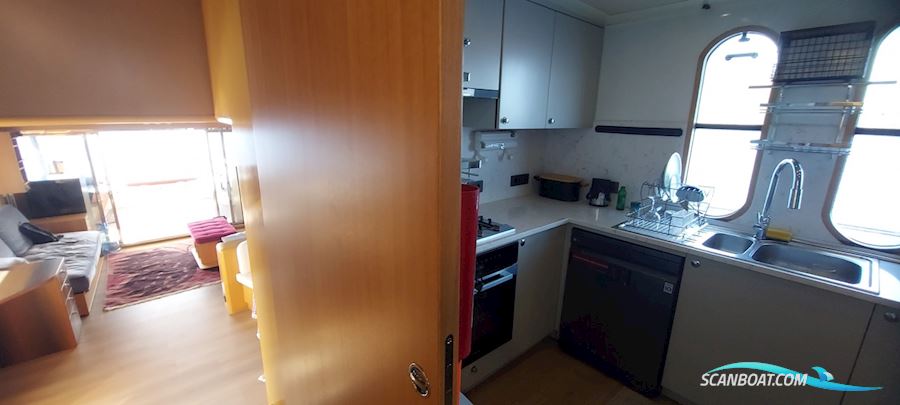 Kuntur Offshore Trawler 76