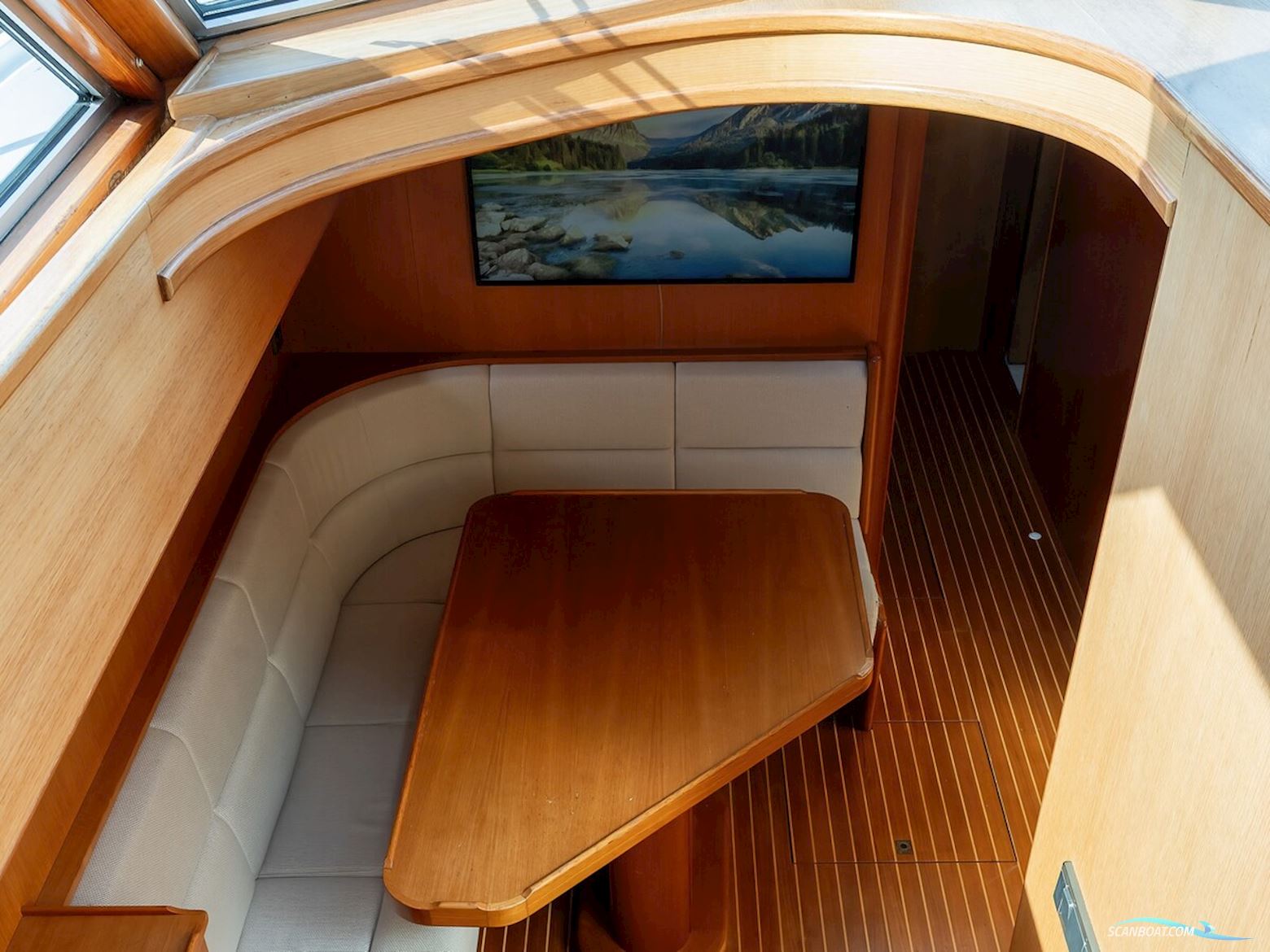Laancruiser 2100