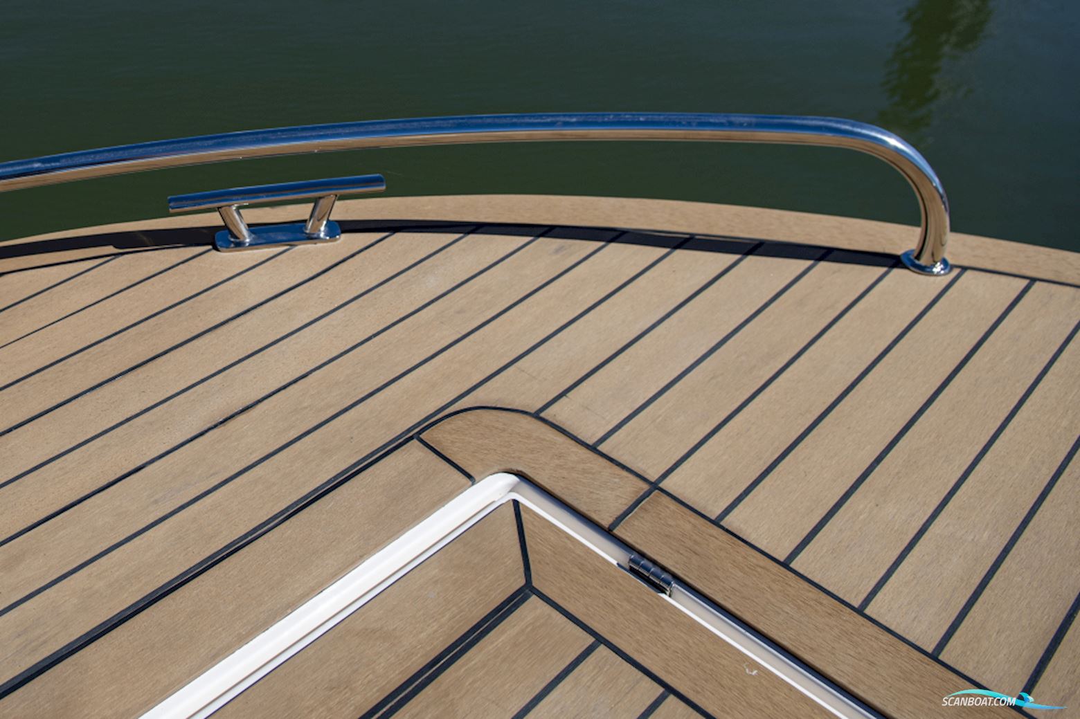 Lago Amore 733 Tender