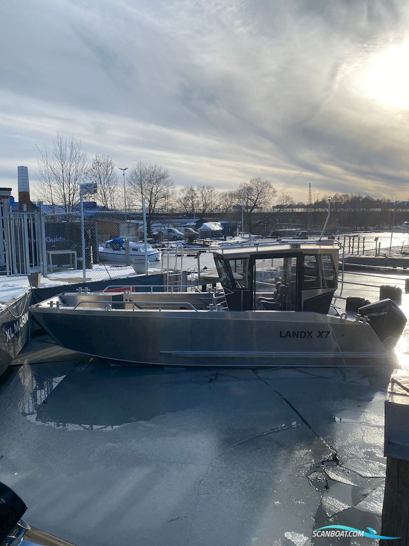 Landx X7 Aluminium Landing Craft