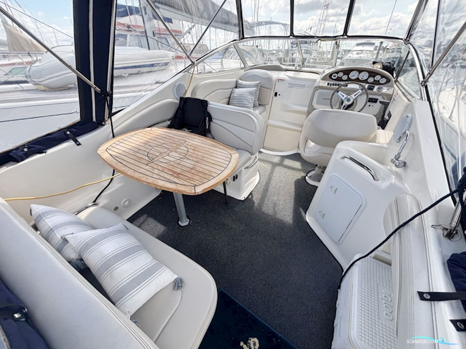 Larson 240 Cabrio