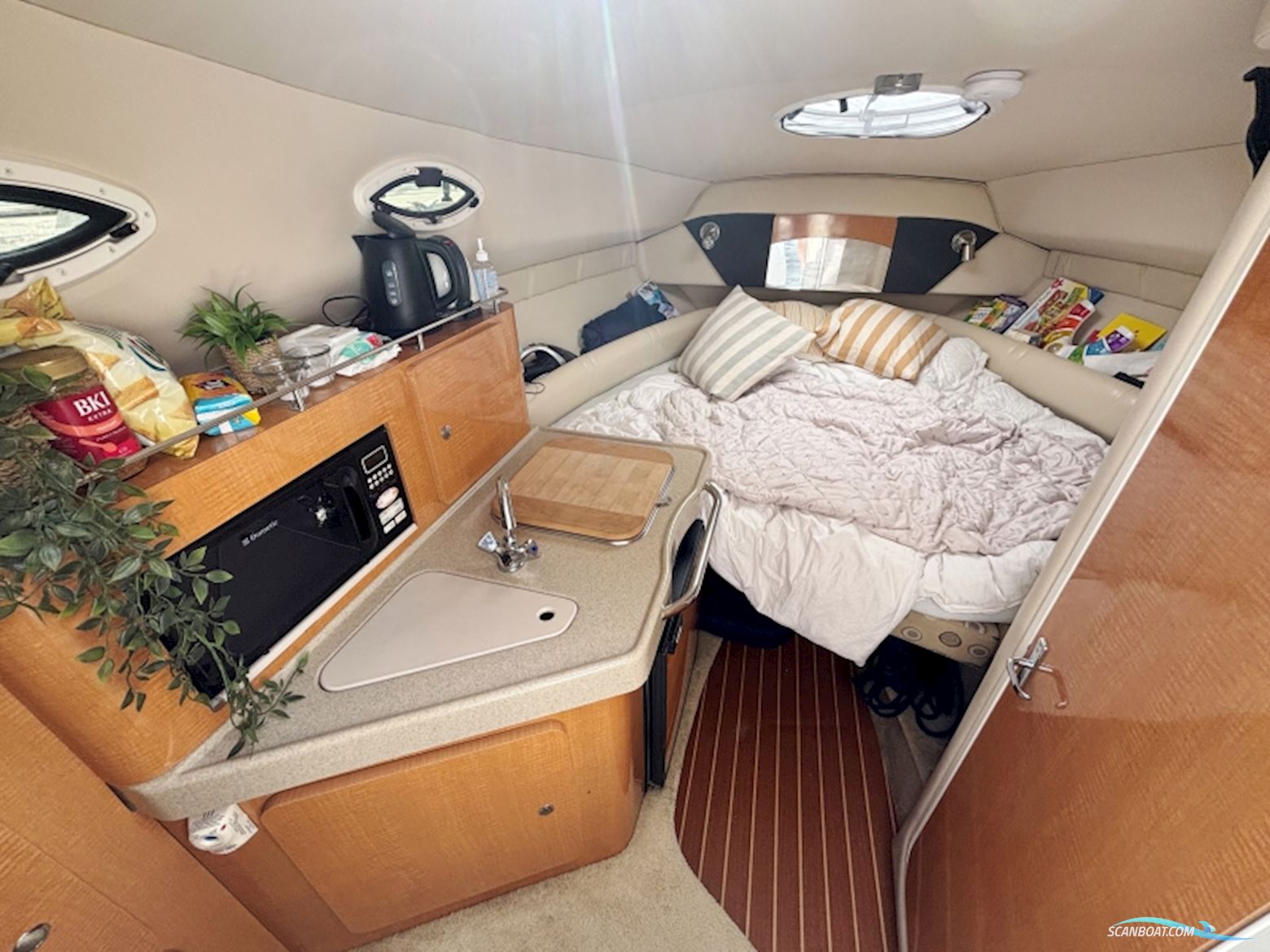 Larson 240 Cabrio