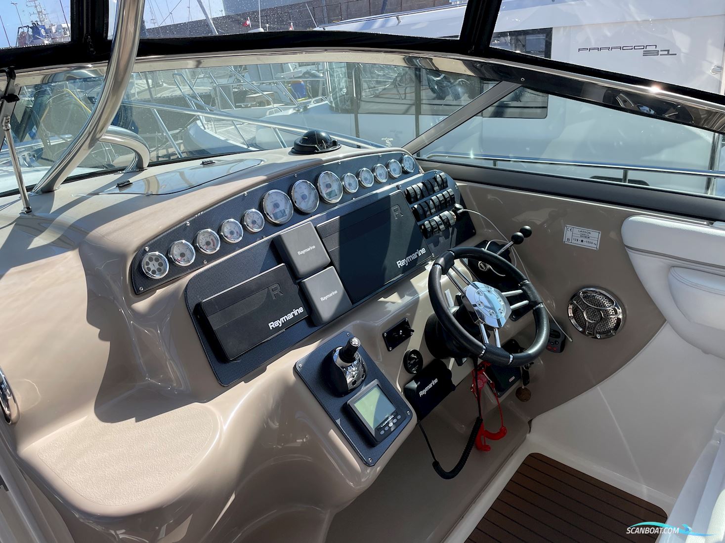 Larson 370 Coupe Ips 500