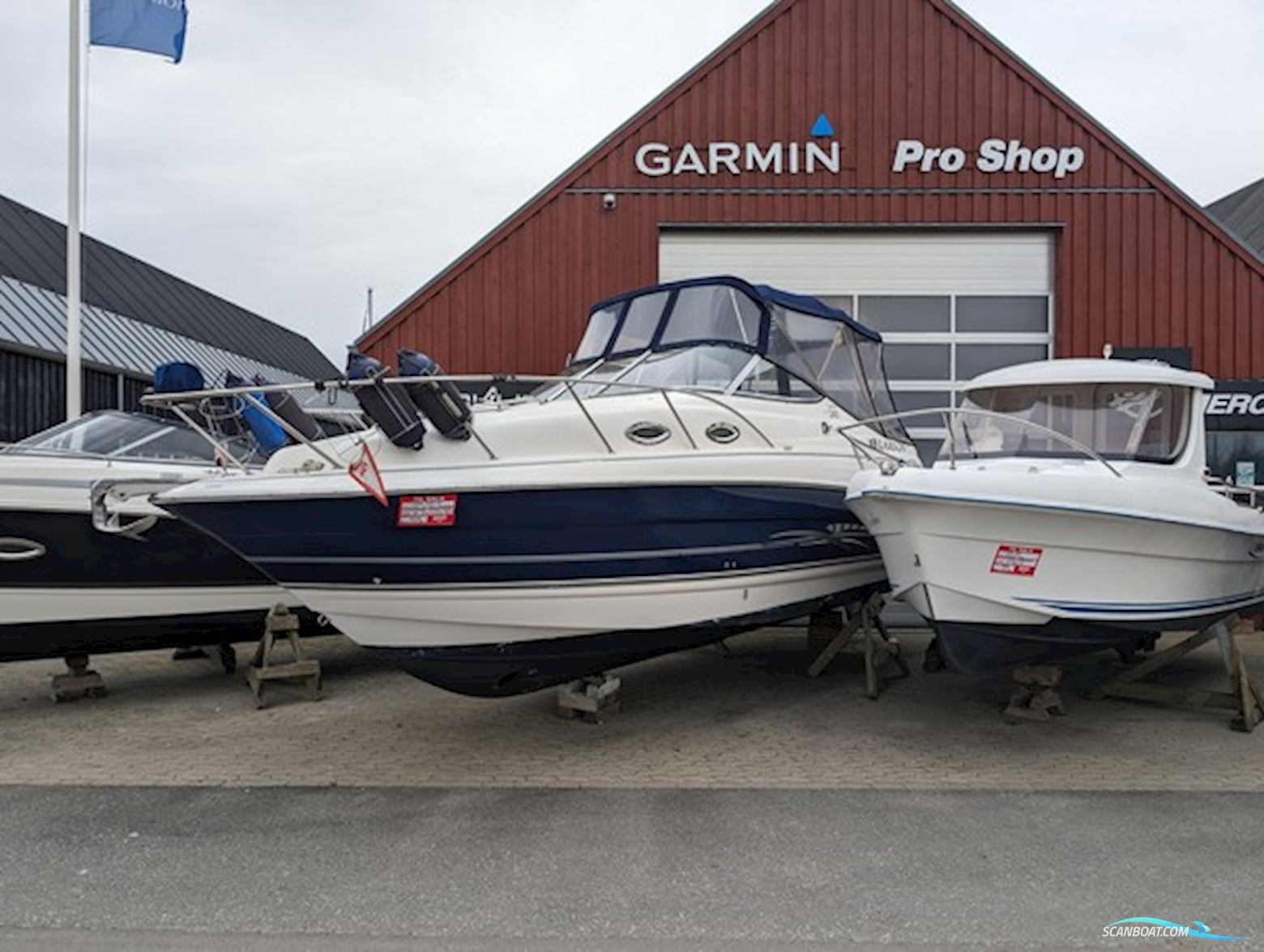Larson Cabrio 240 ( Nedsat 60.000,-)