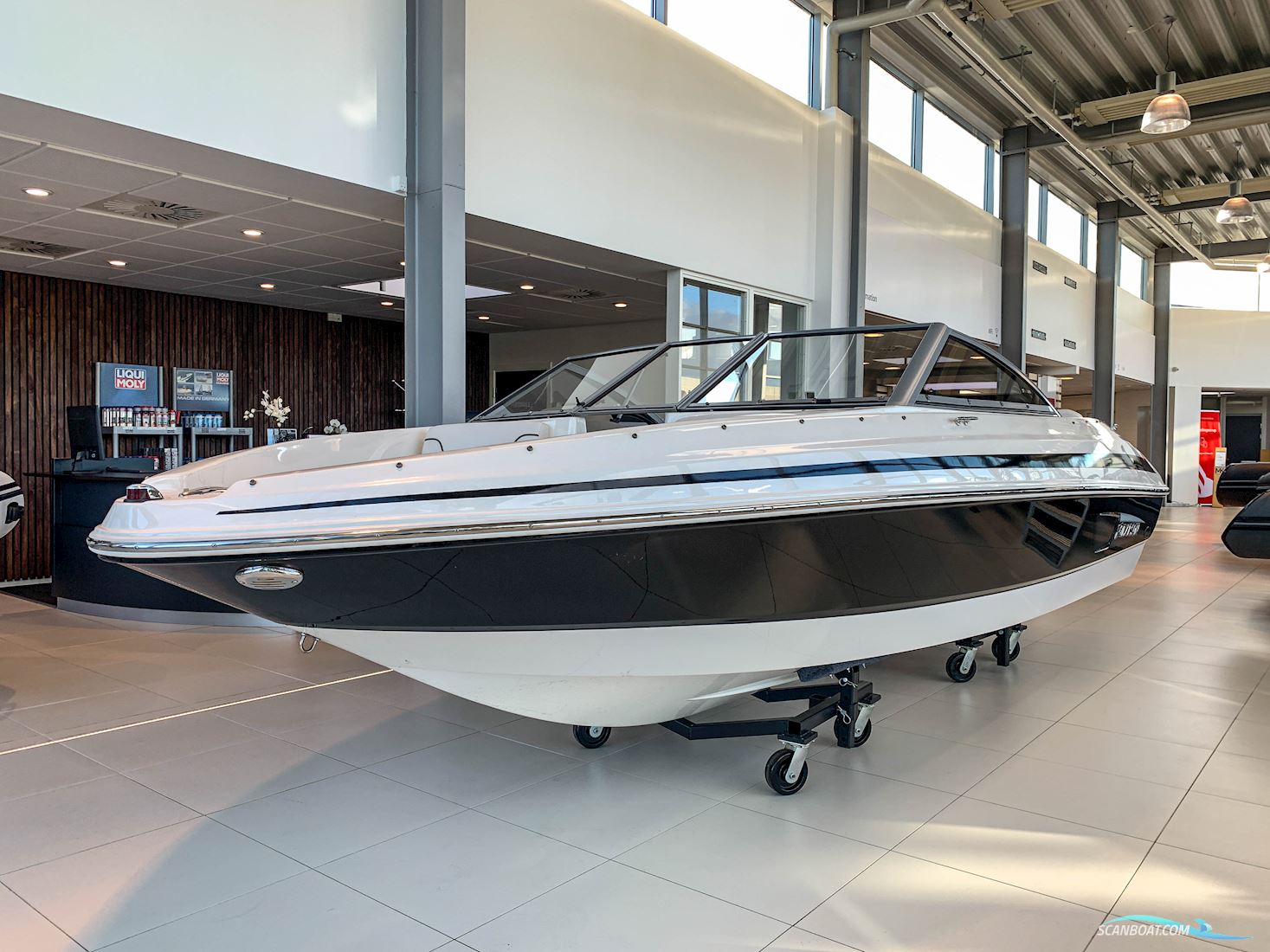 Larson LX850 Motorbåt 2010, med Mercruiser motor, Danmark