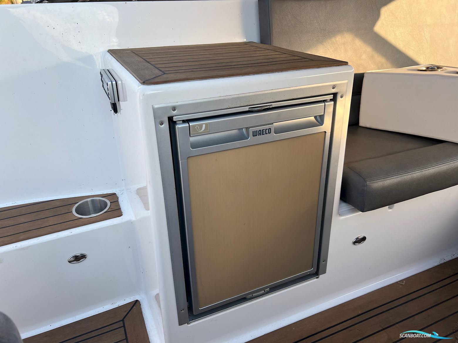 Lifestyle 750 Tender