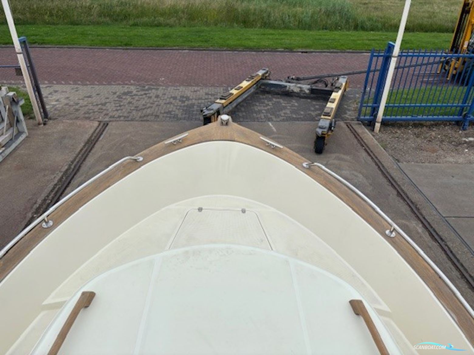 Lifestyle 9.60 Cabin