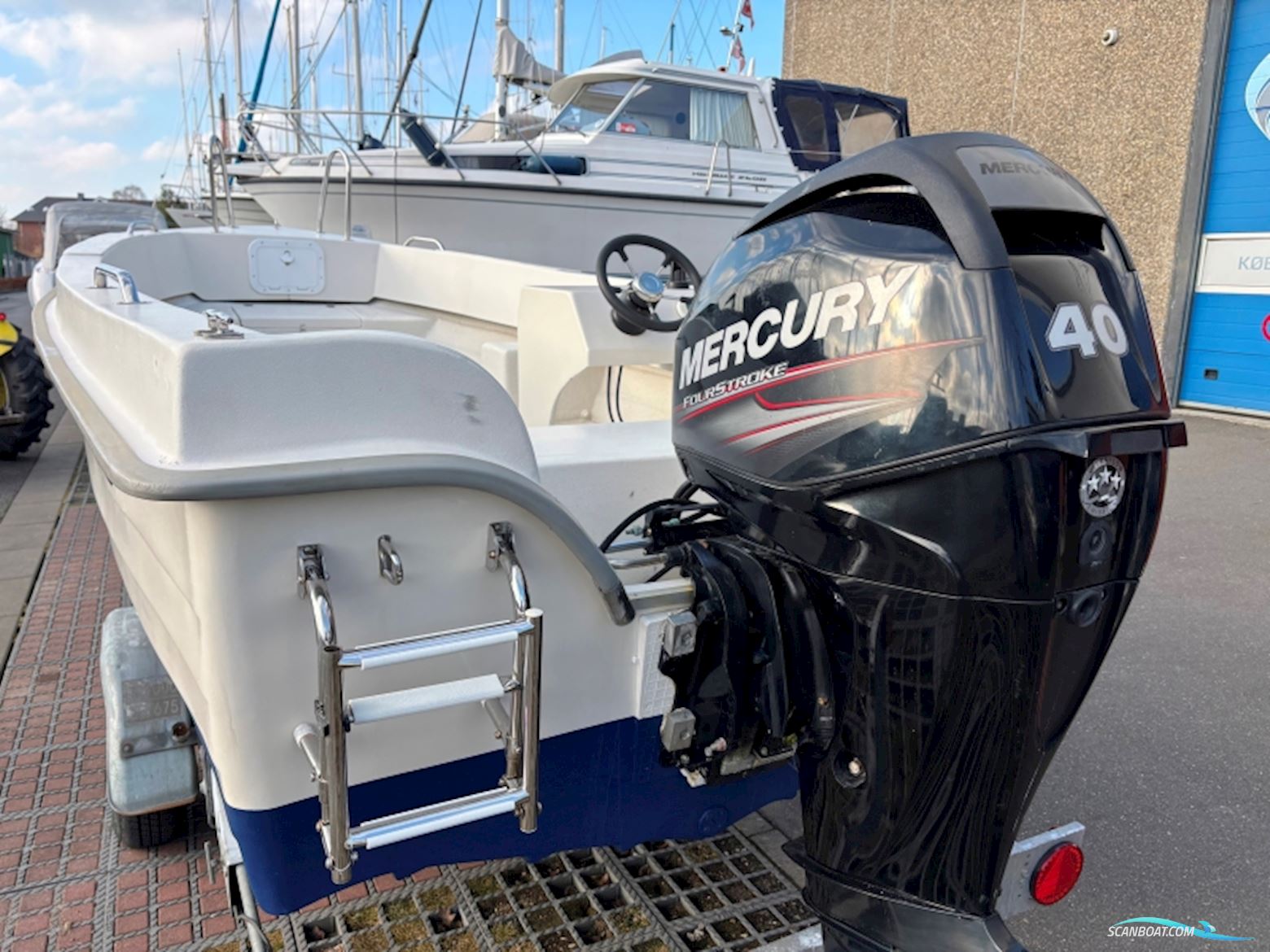 Limbo 5000 Styrepultsbåd