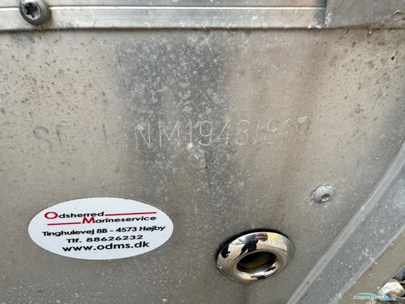 Linder 460 Arkip Mercury 50 HK Efi