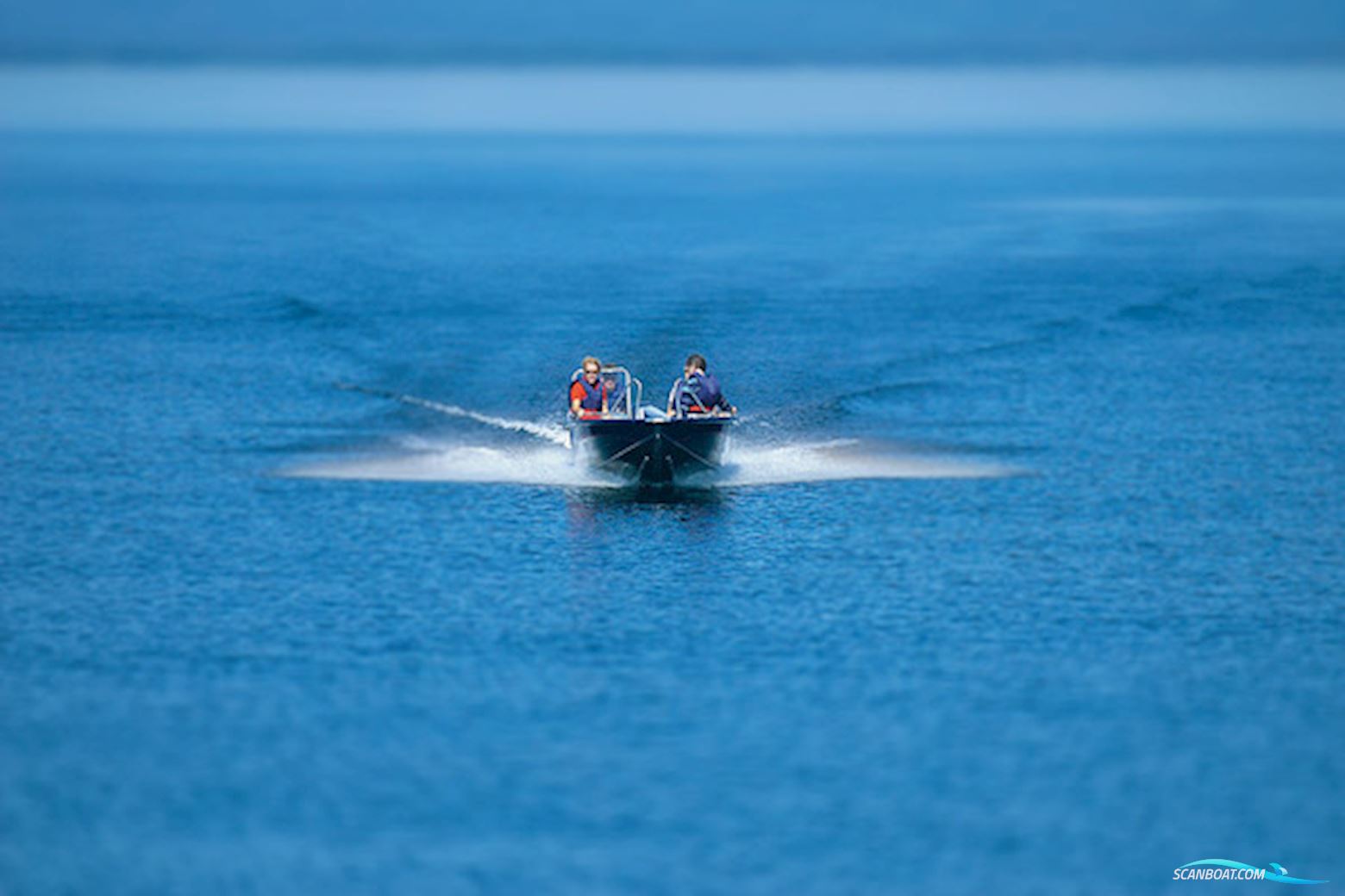 Linder Arkip 460 med 50 hk Mercury-EFI 4 takt og udstyr