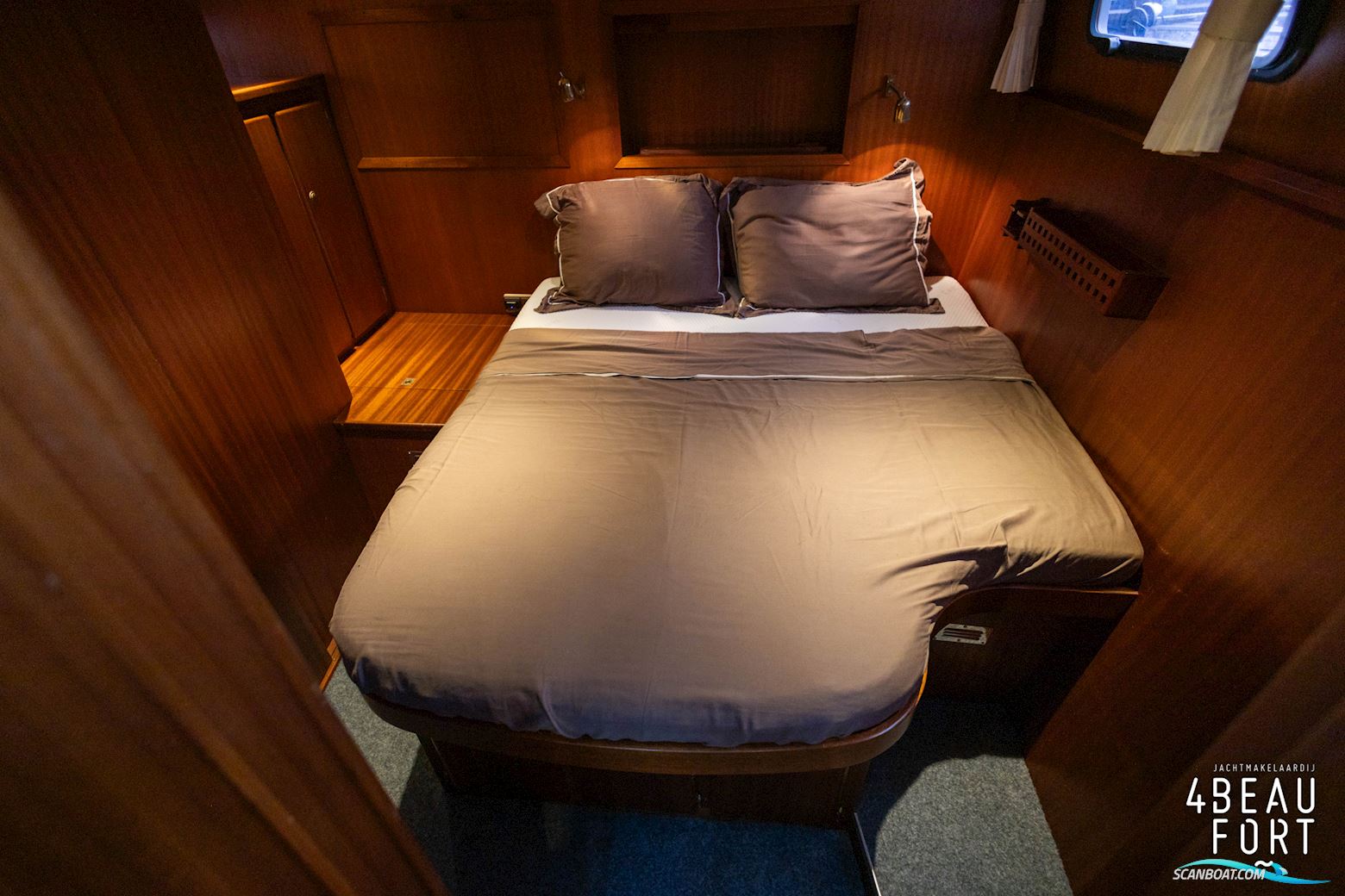Linssen 37 SE