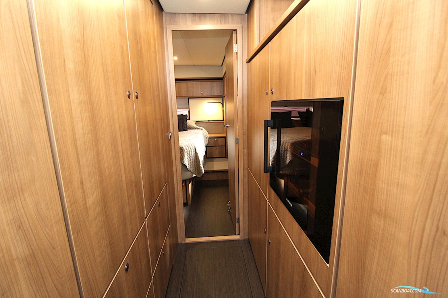 Linssen 55 SL AC Variotop