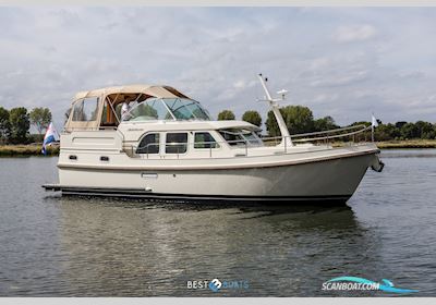 Linssen Grand Sturdy 35.0 AC Motorbåt 2019, med Volvo Penta is een Zweeds merk dat wereldwijd bekendstaat om betrouwbare en krachtige scheepsmotoren en aandrijfsystemen. Ze leveren zowel diesel- al motor, Holland