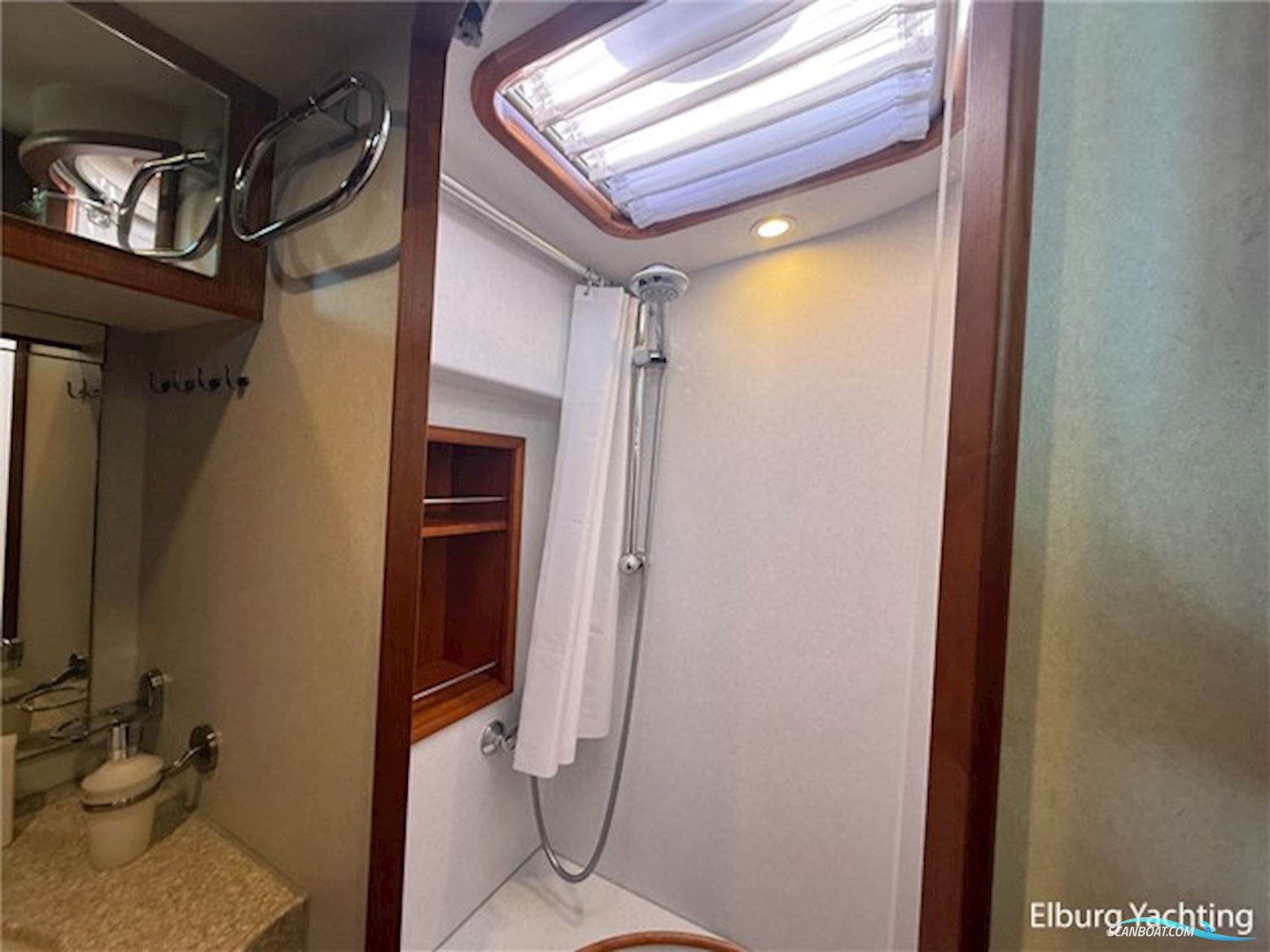 Linssen Grand Sturdy 380 - Sedan