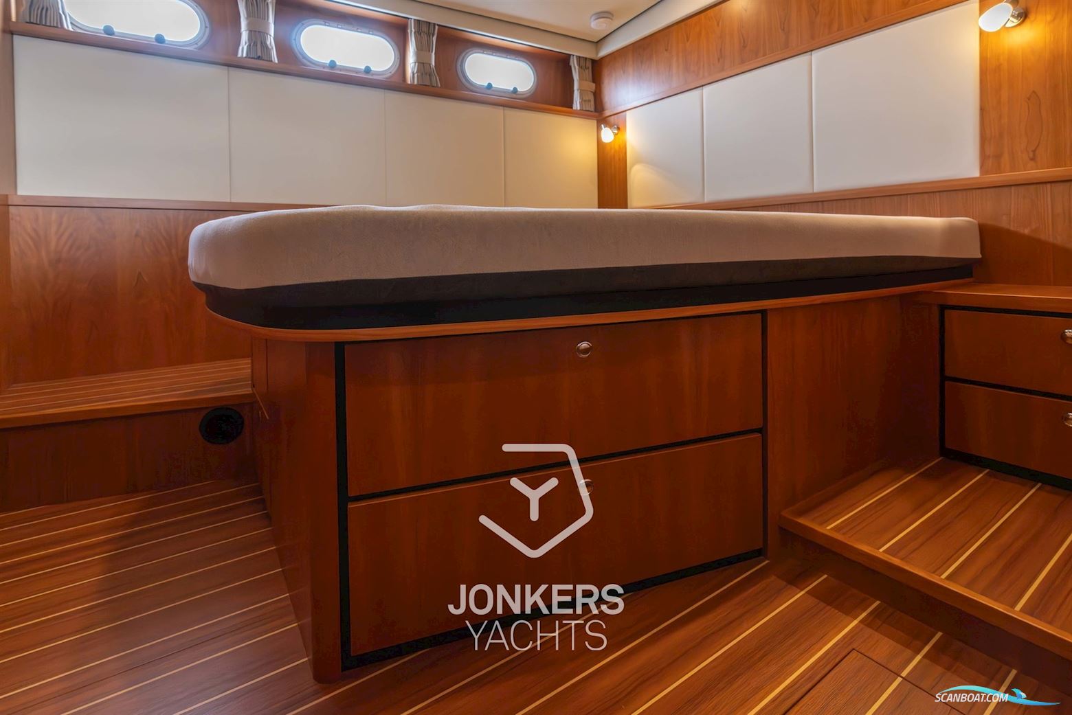 Linssen Grand Sturdy 40.0 AC