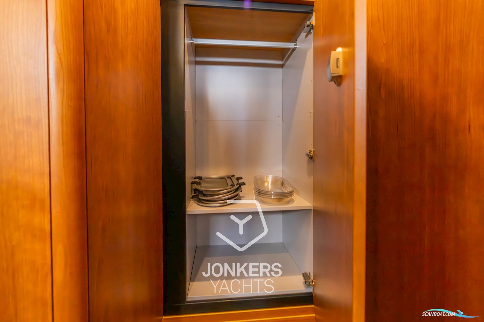 Linssen Grand Sturdy 40.0 AC