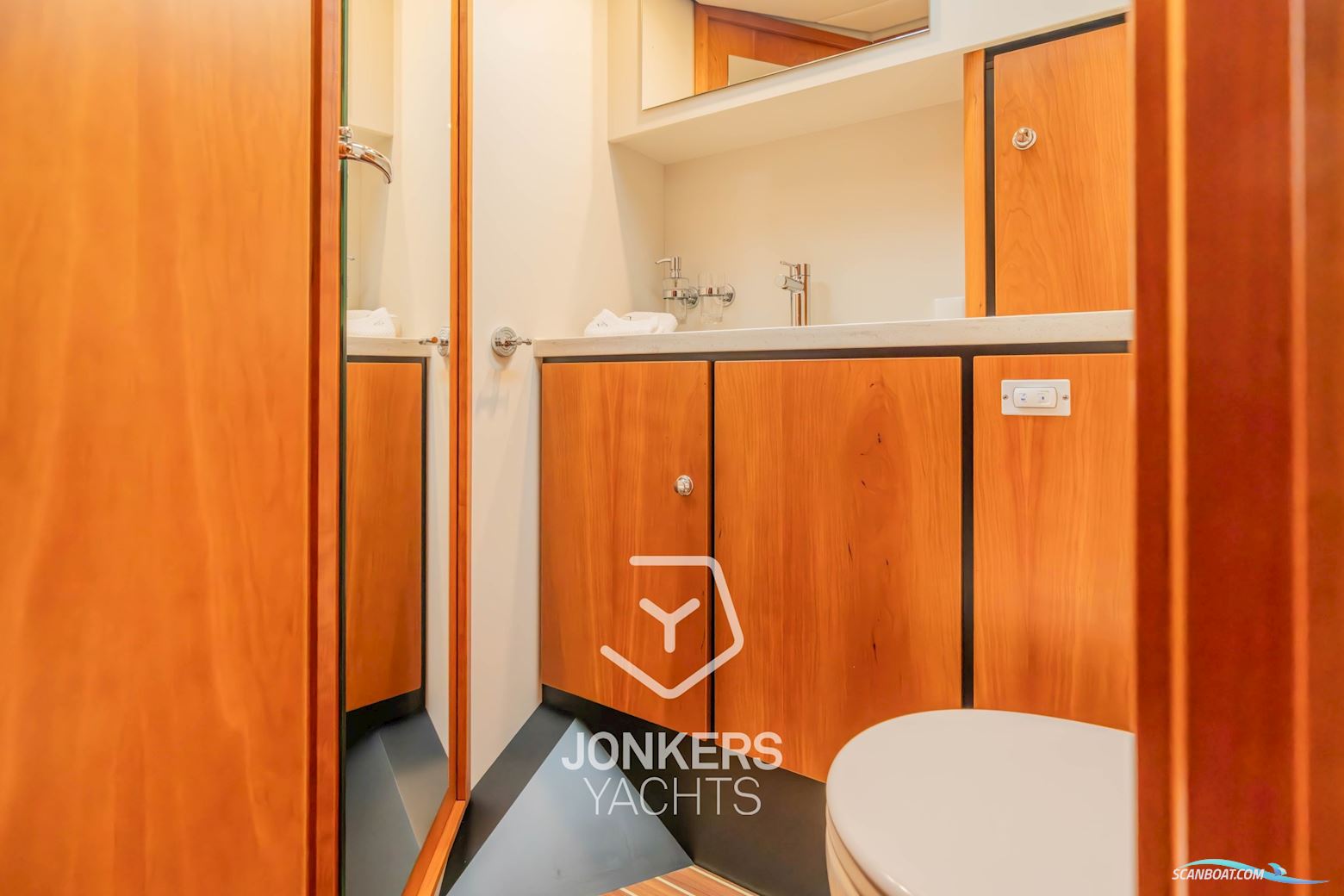 Linssen Grand Sturdy 40.0 AC