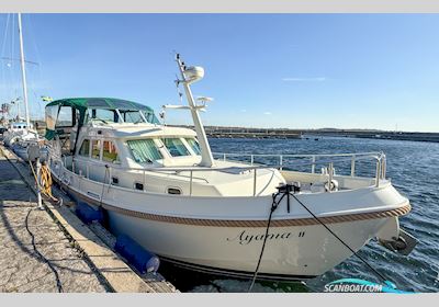 Linssen Grand Sturdy 410 AC Motorbåt 2005, med Vetus Deutz Turbo Diesel . Vetus DTA44425A, 4 cylindrar Hk/kW: 140/103 motor, Sverige
