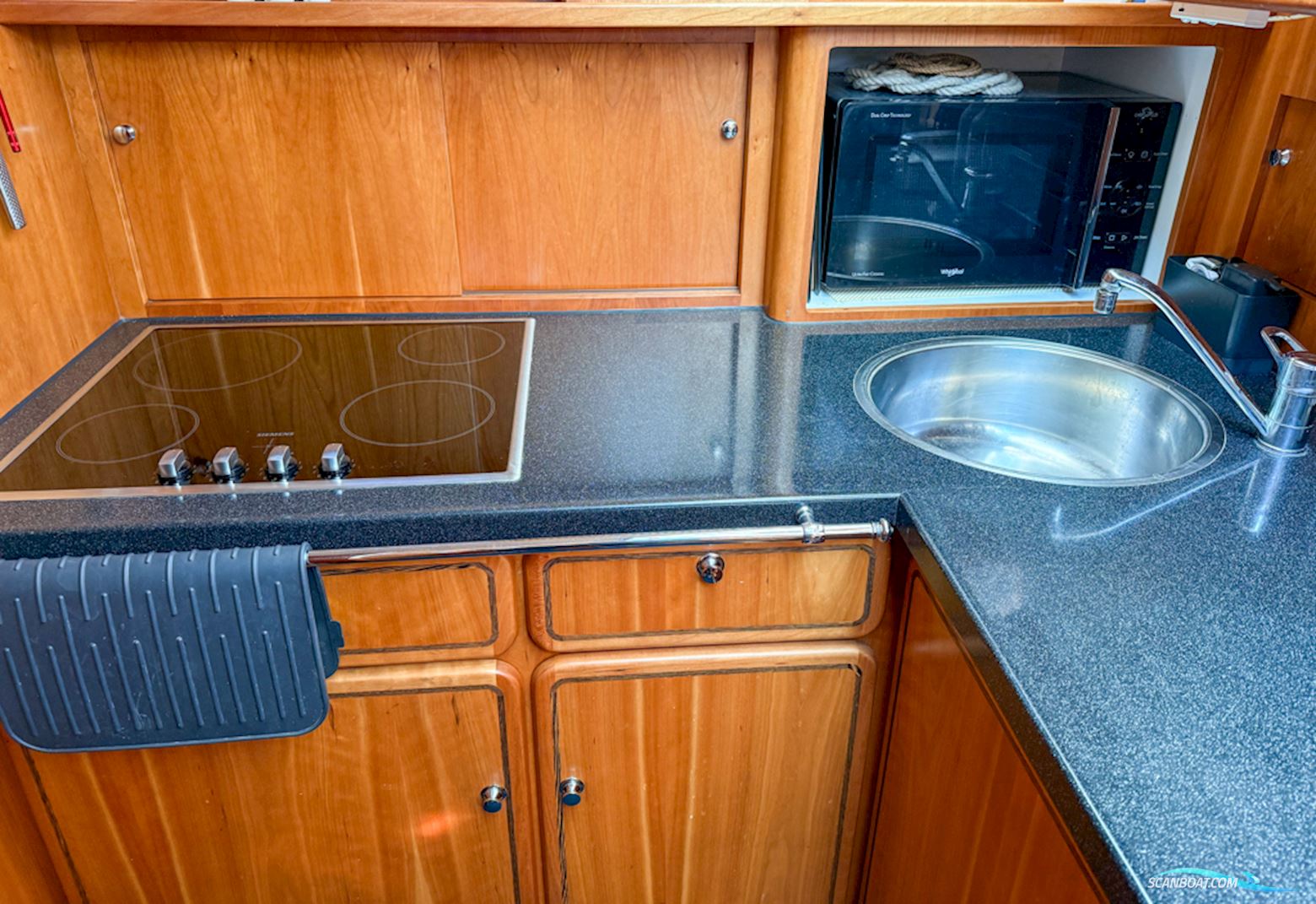 Linssen Grand Sturdy 410 AC