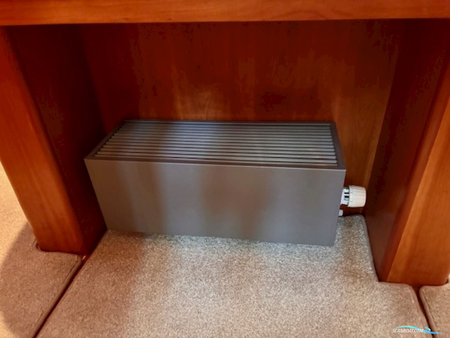 Linssen Grand Sturdy 410 AC Twin