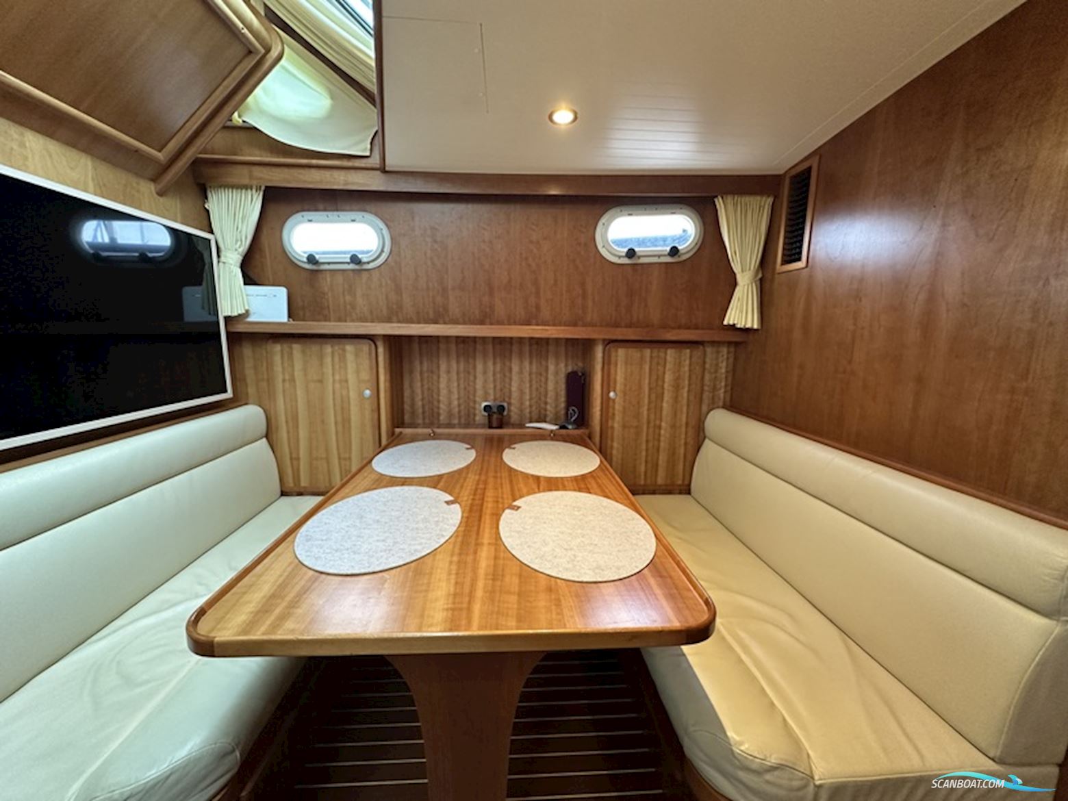 Linssen Grand Sturdy 430 AC