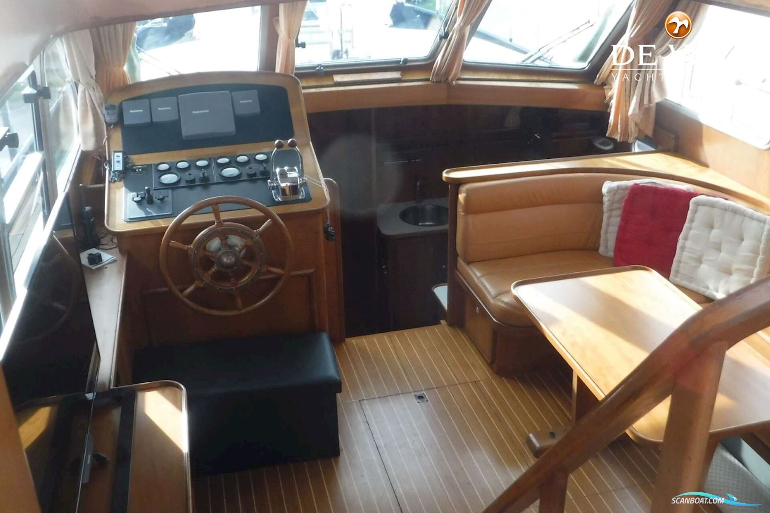 Linssen Grand Sturdy 430 AC Twin