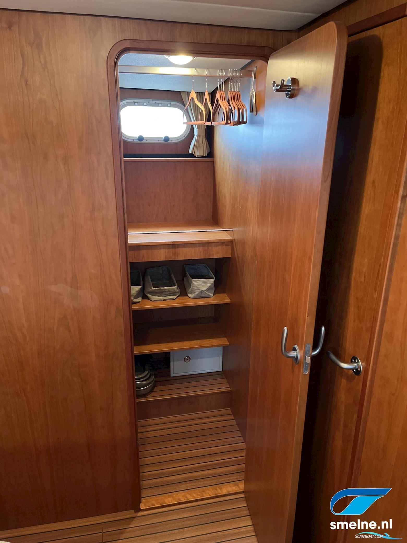 Linssen Grand Sturdy 43.9 AC