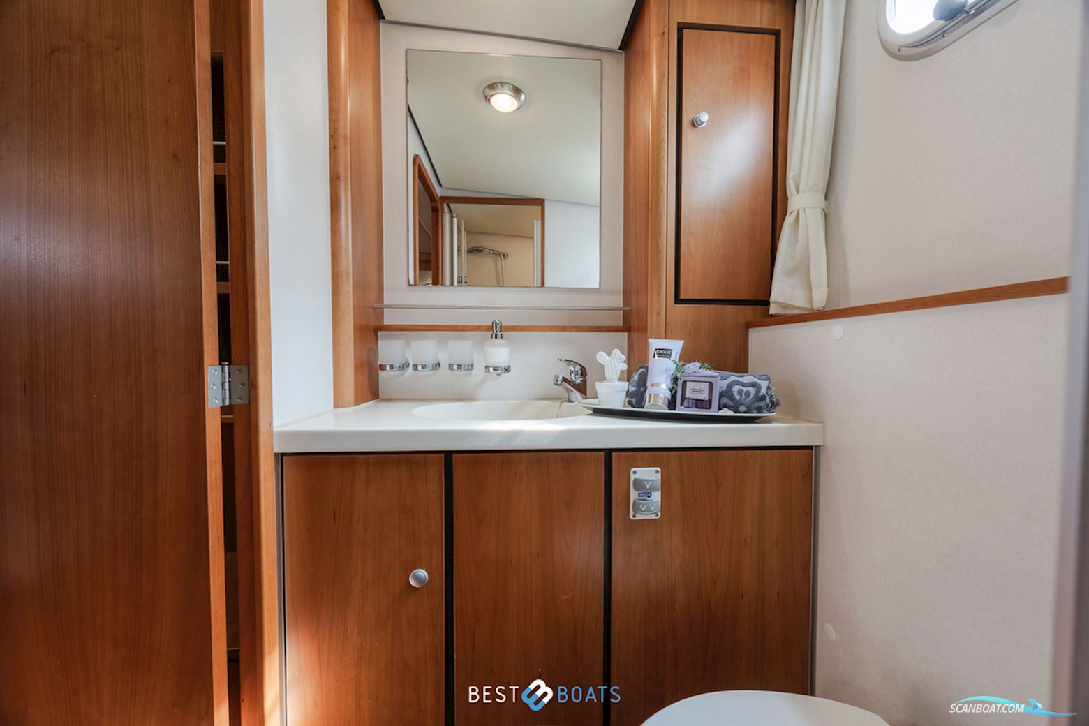 Linssen Grand Sturdy 43.9 AC