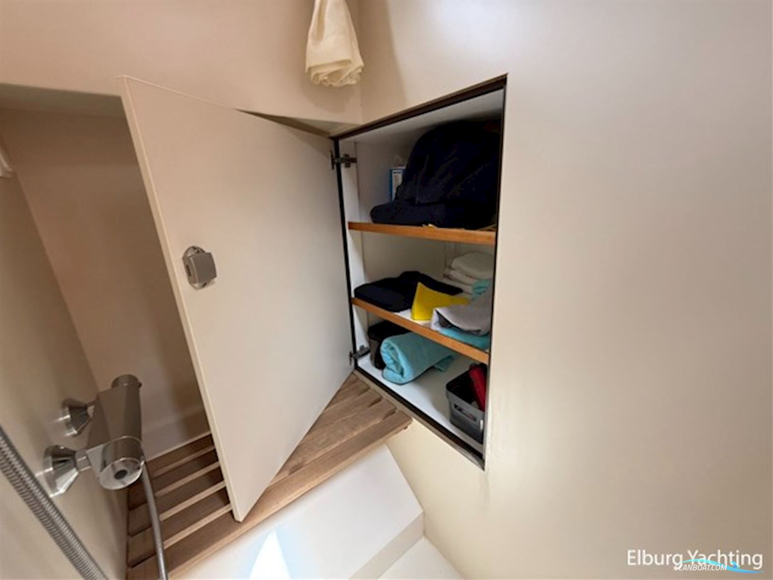 Linssen Grand Sturdy 43.9 Sedan