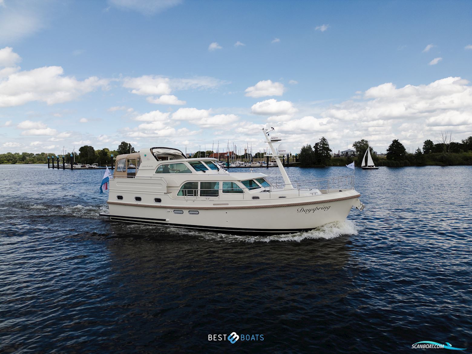 Linssen Grand Sturdy 450 AC Variotop Motorbåt 2020, med Volvo Penta is Een Zweeds Merk Dat Wereldwijd Bekendstaat om Betrouwbare en Krachtige Scheepsmotoren en Aandrijfsystemen. Ze Leveren Zowel Diesel- al motor, Holland